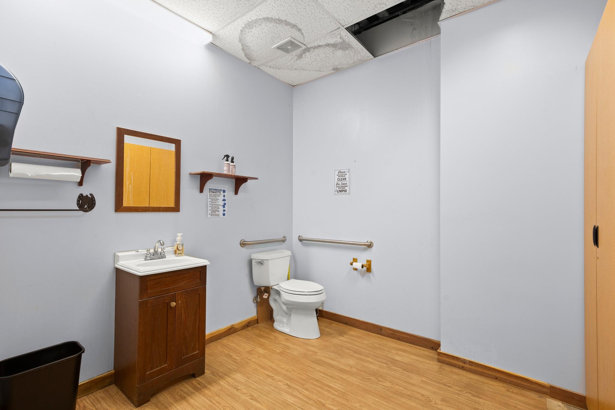 4701 Hudson Bend Rd, Austin, TX 78734