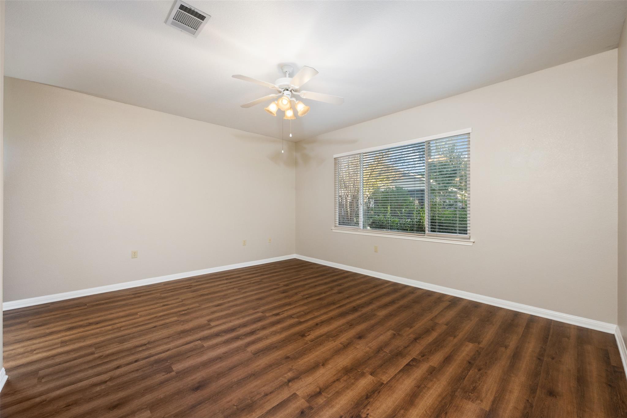 105 Lubbock Dr, Georgetown, TX 78633