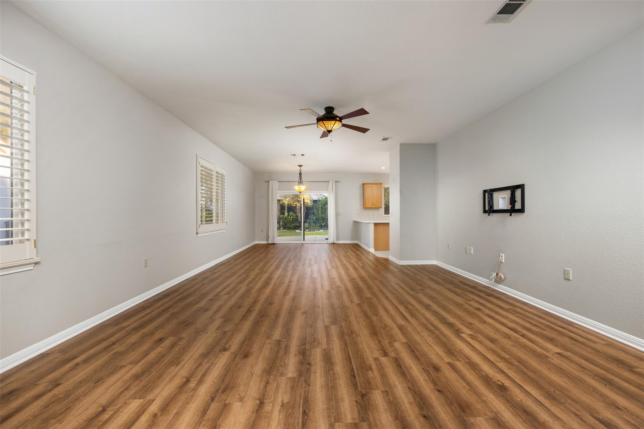 105 Lubbock Dr, Georgetown, TX 78633