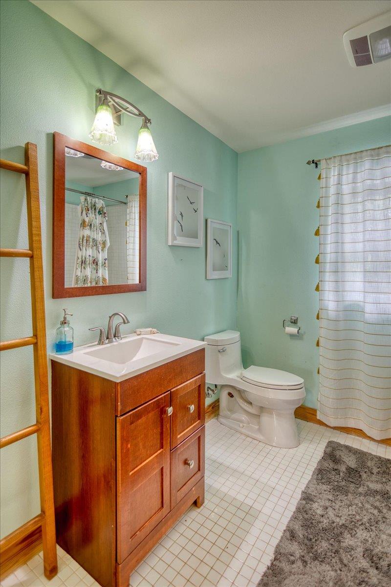 301 Blessing Ranch Rd., Liberty Hill, TX 78642