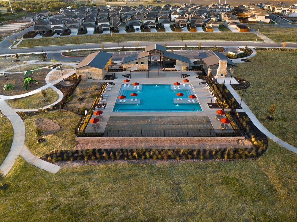 109 Betsy Rd, Hutto, TX 78634