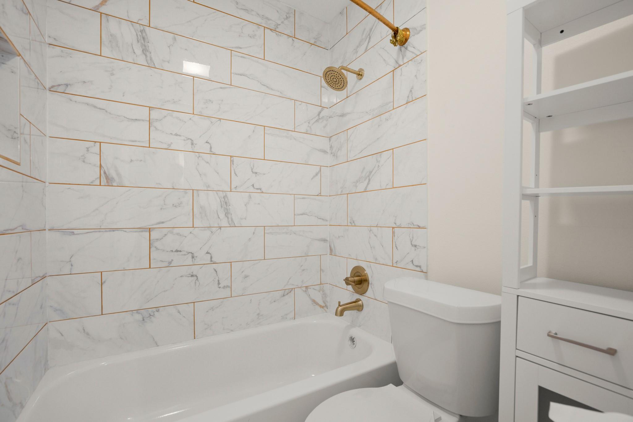 620 S 1st St # 315, Austin, TX 78704