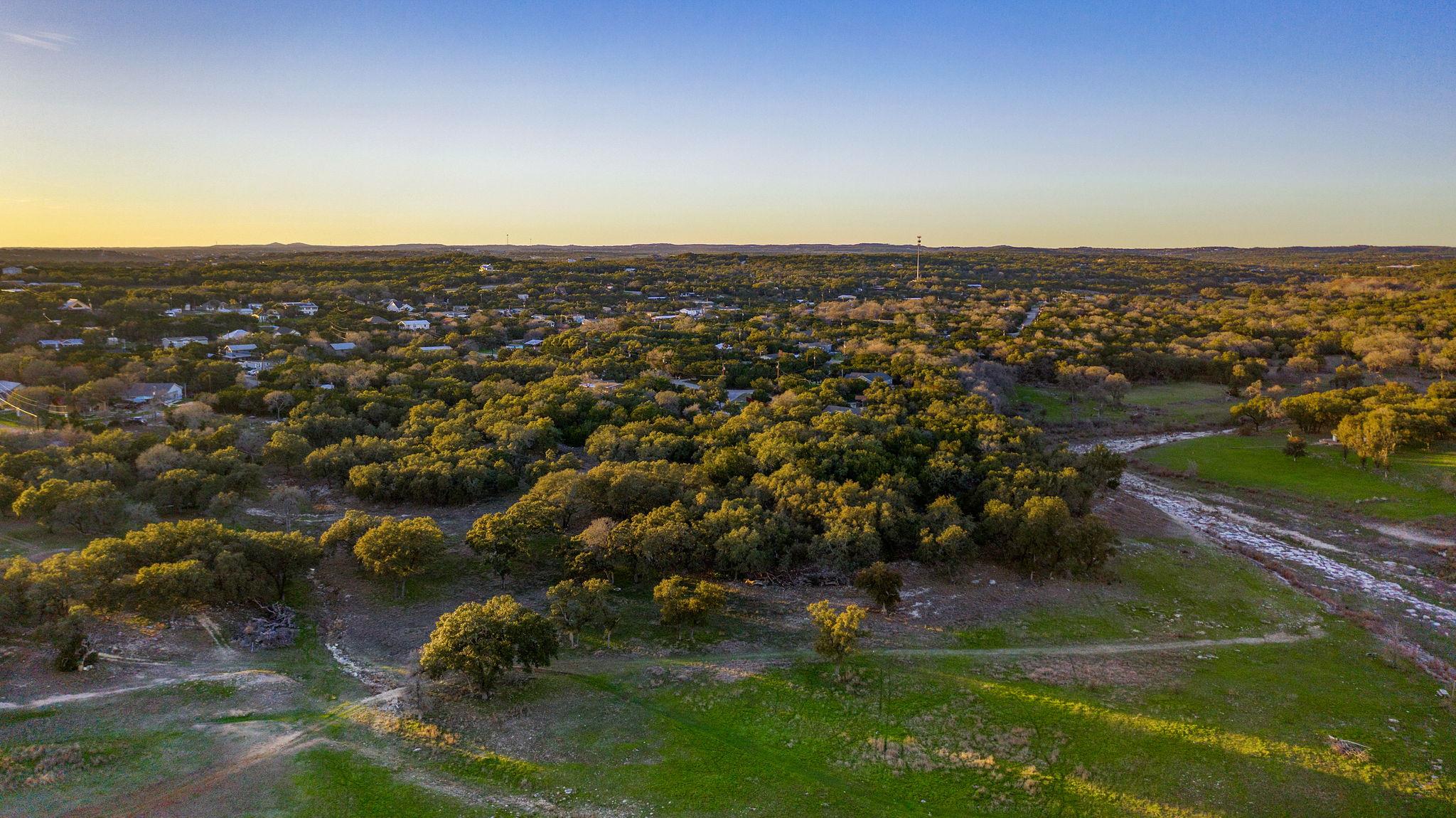 539 Clay Ridge Rdg, Canyon Lake, TX 78133