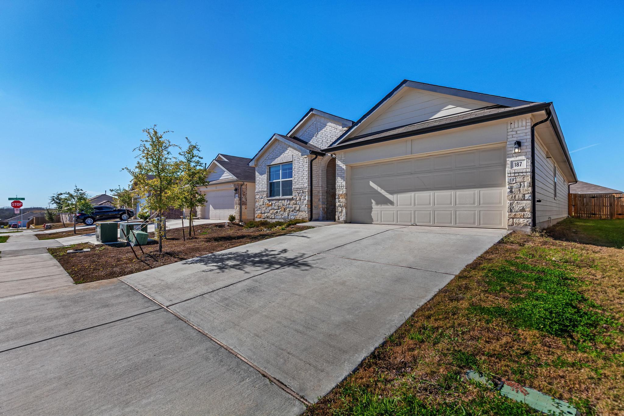 187 Coralbean Dr, Kyle, TX 78640