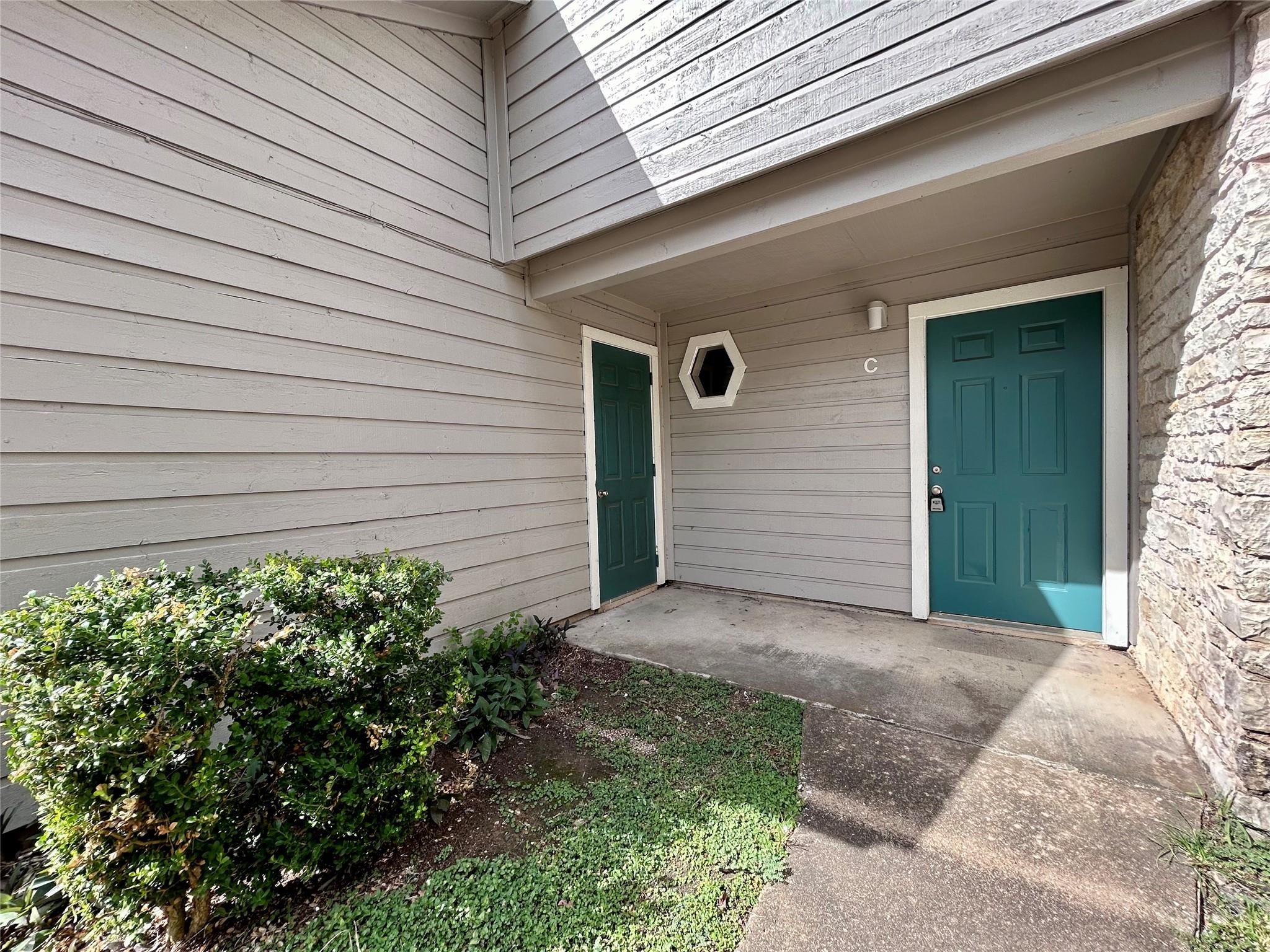 8905 Schick Rd # C, Austin, TX 78729