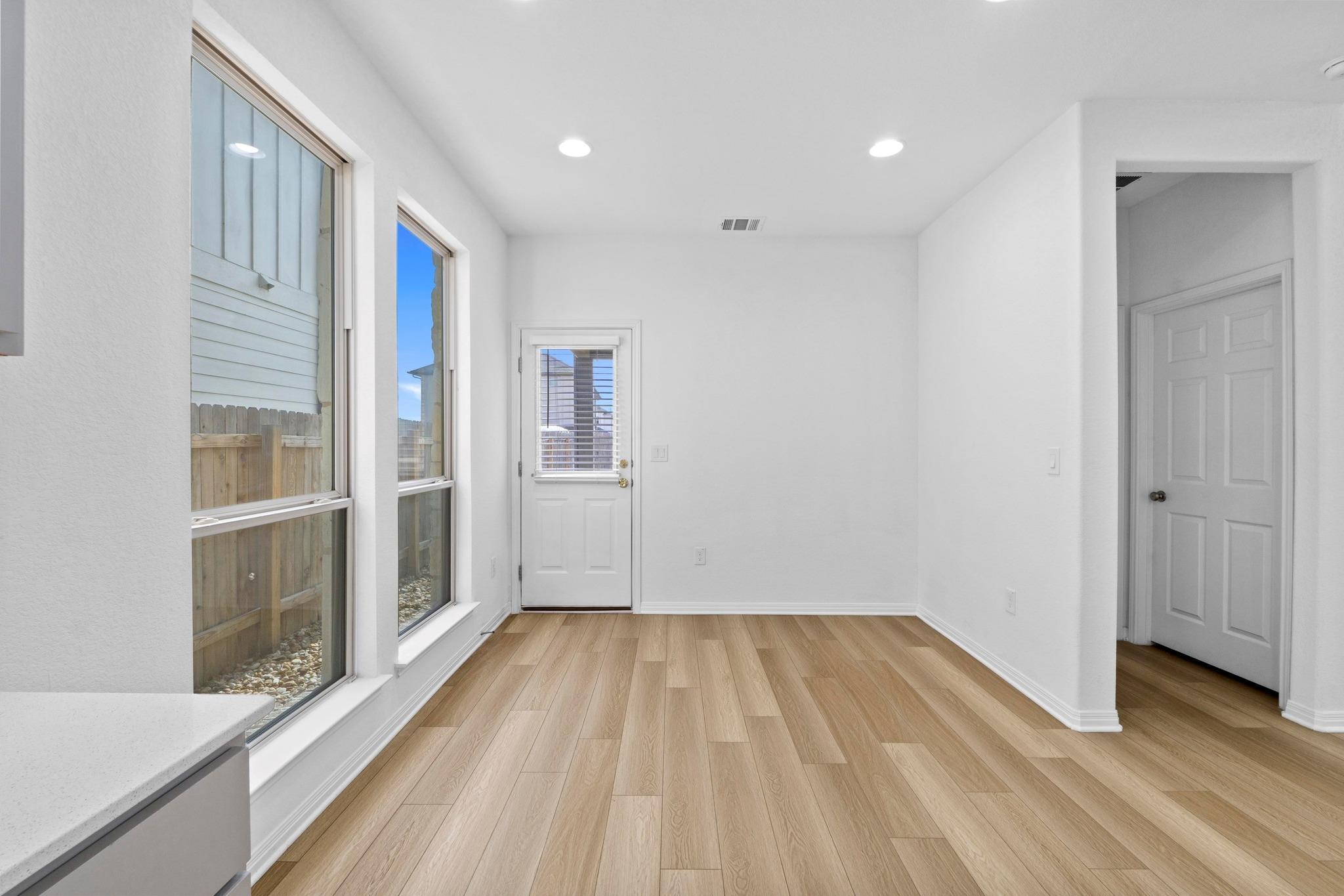 205 AUDIE MURPHY Cir, Leander, TX 78641