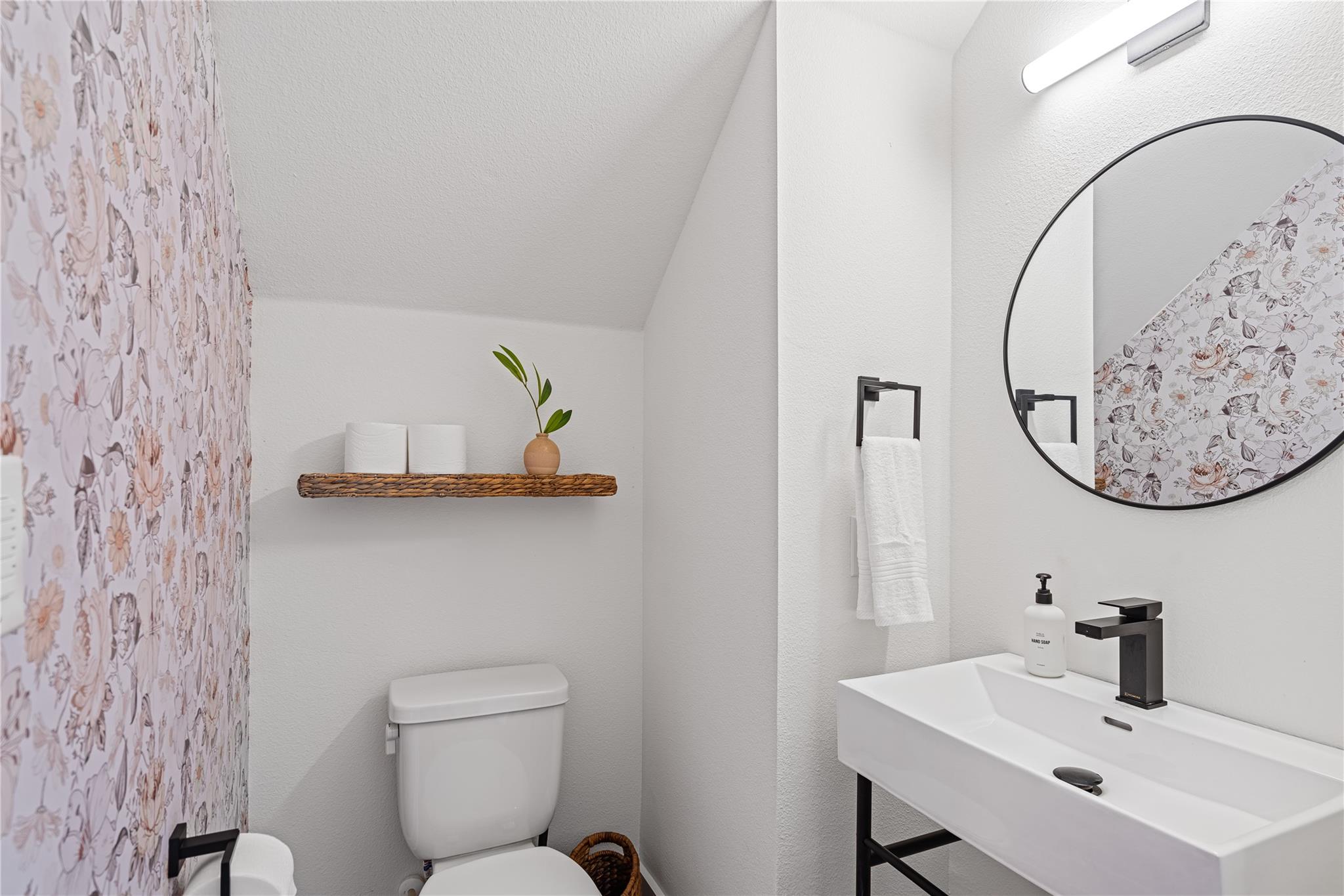 1811 Webberville Rd # 4103, Austin, TX 78721