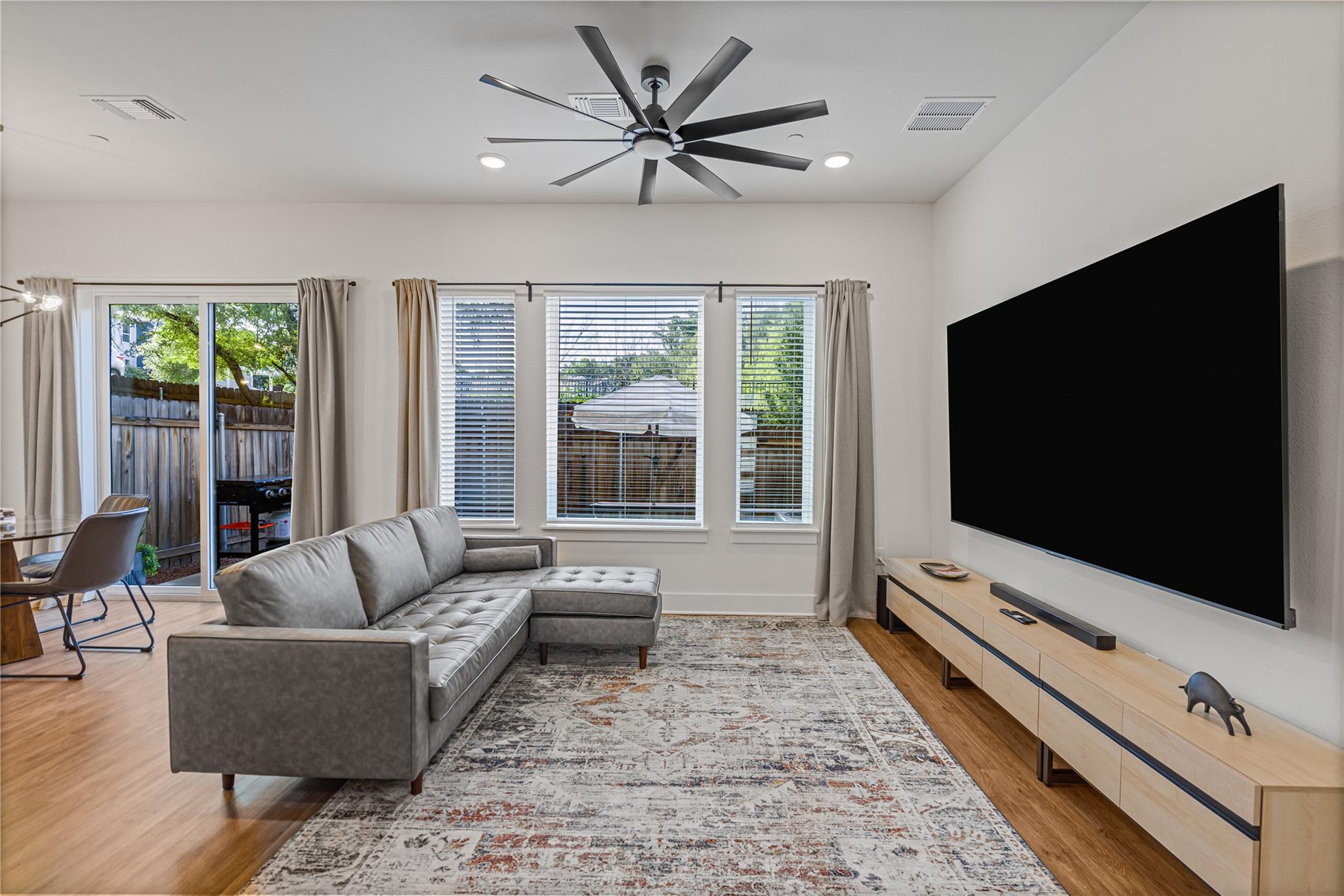 1811 Webberville Rd # 4103, Austin, TX 78721