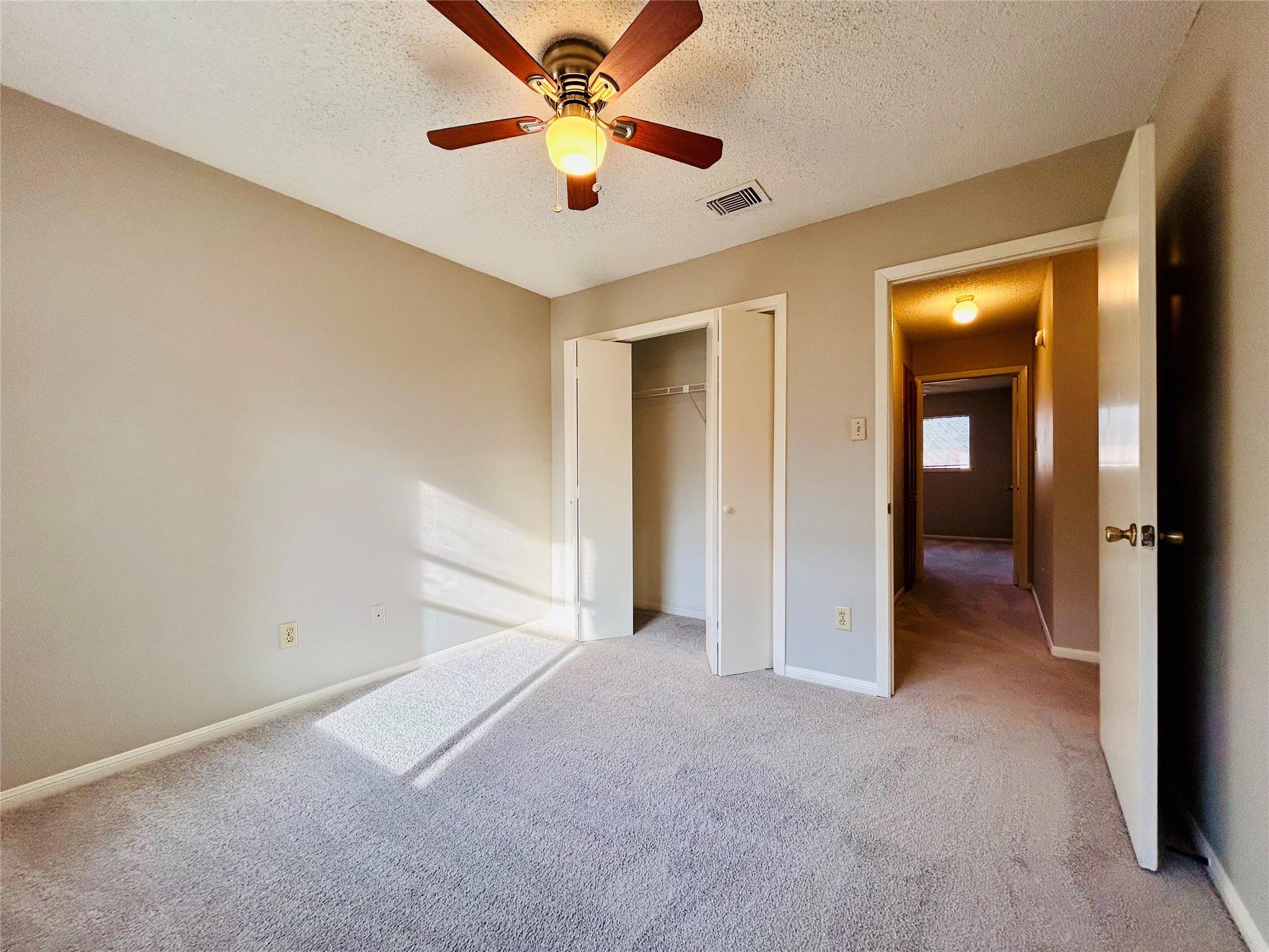 8905 Schick Rd # D, Austin, TX 78729