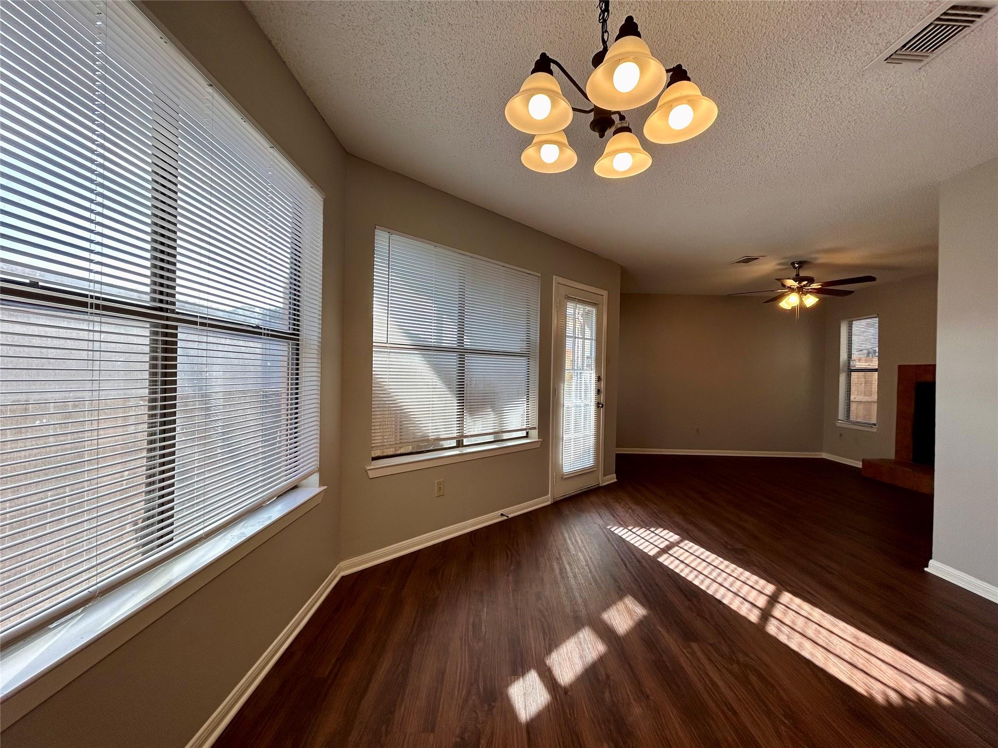 8905 Schick Rd # D, Austin, TX 78729