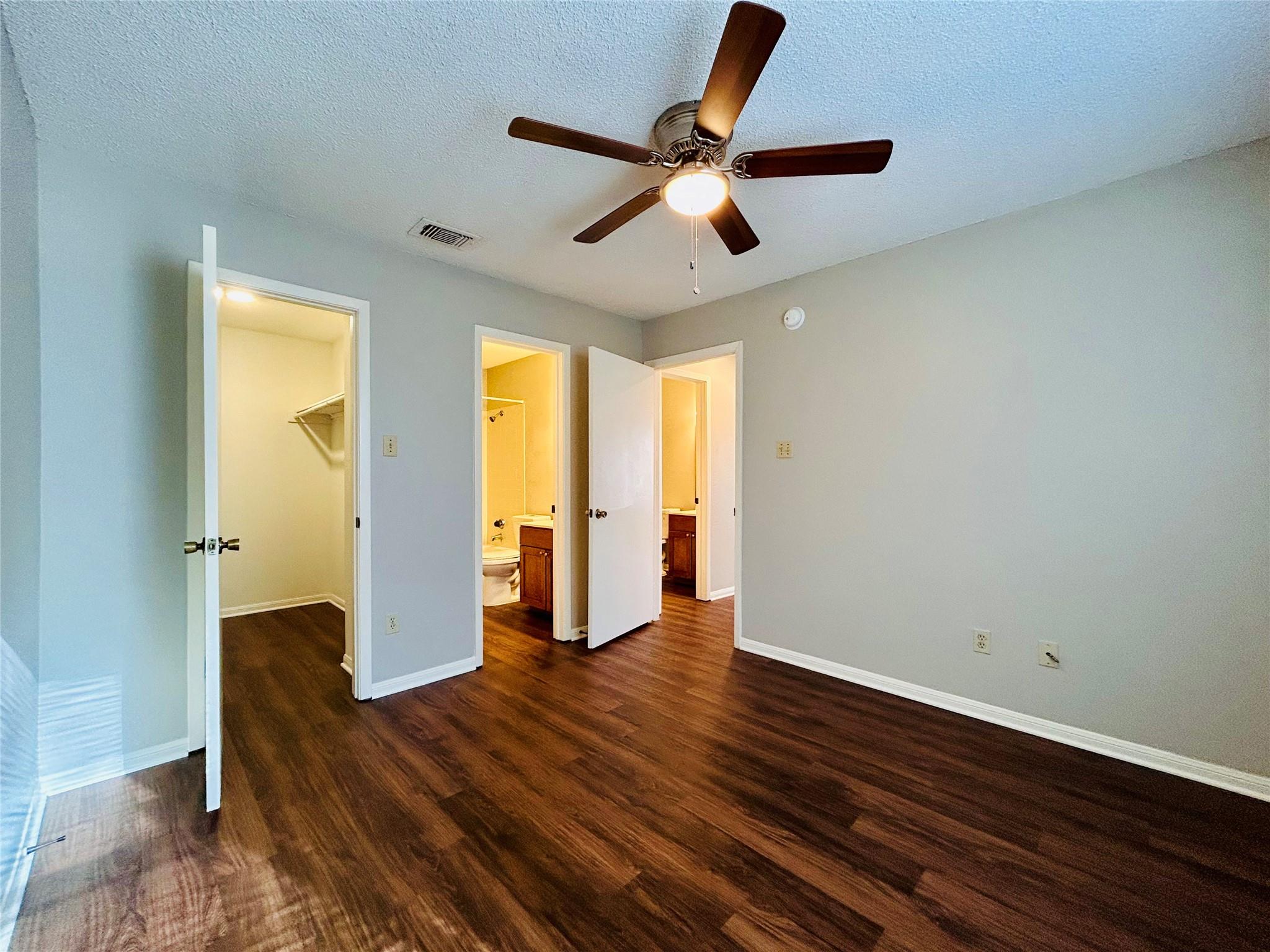 8905 Schick Rd # D, Austin, TX 78729