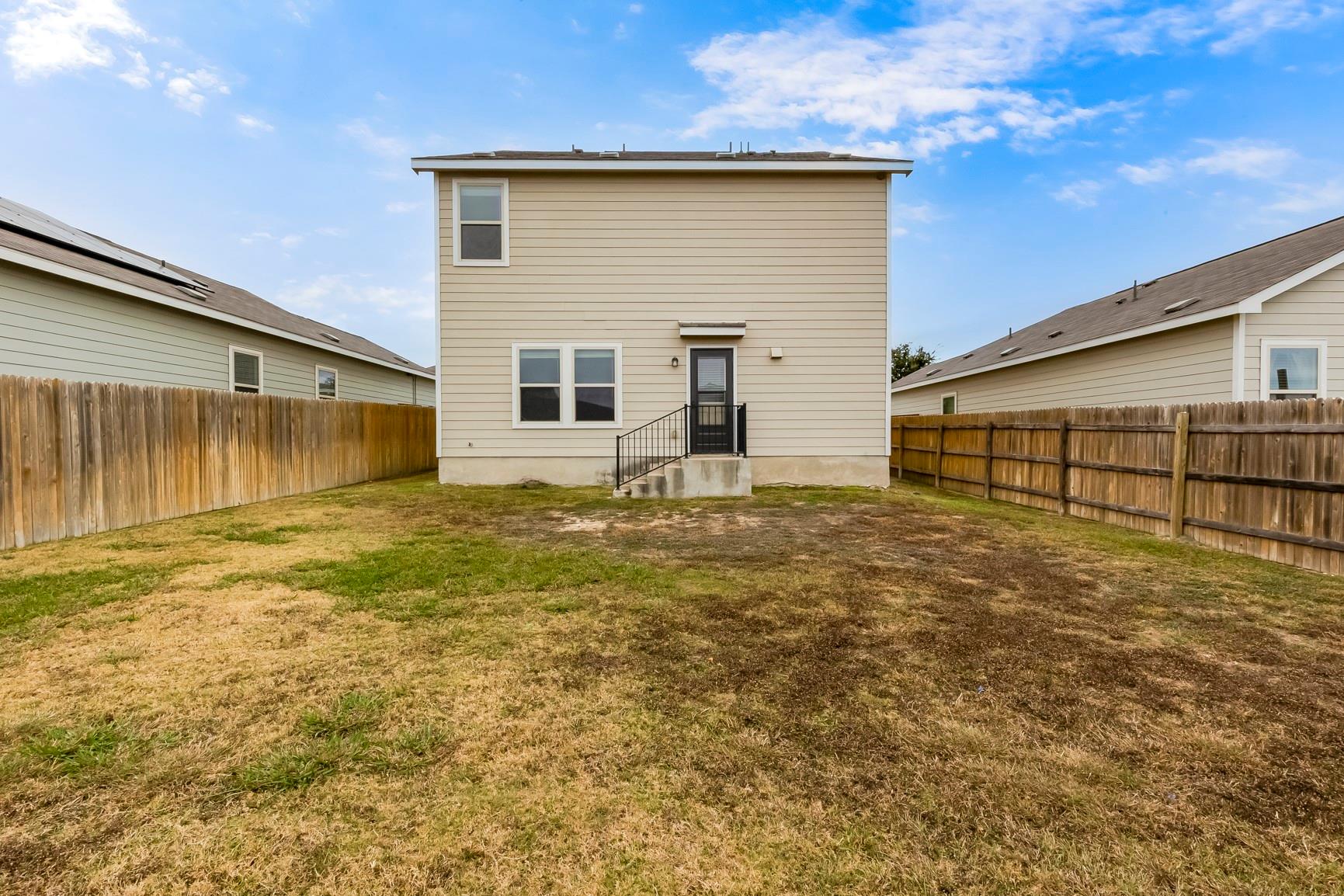 772 Circle Way, Jarrell, TX 76537