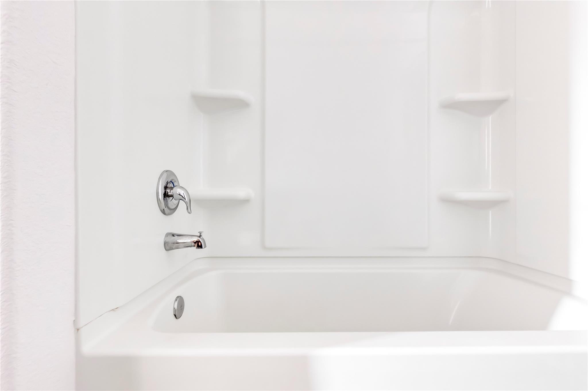 772 Circle Way, Jarrell, TX 76537