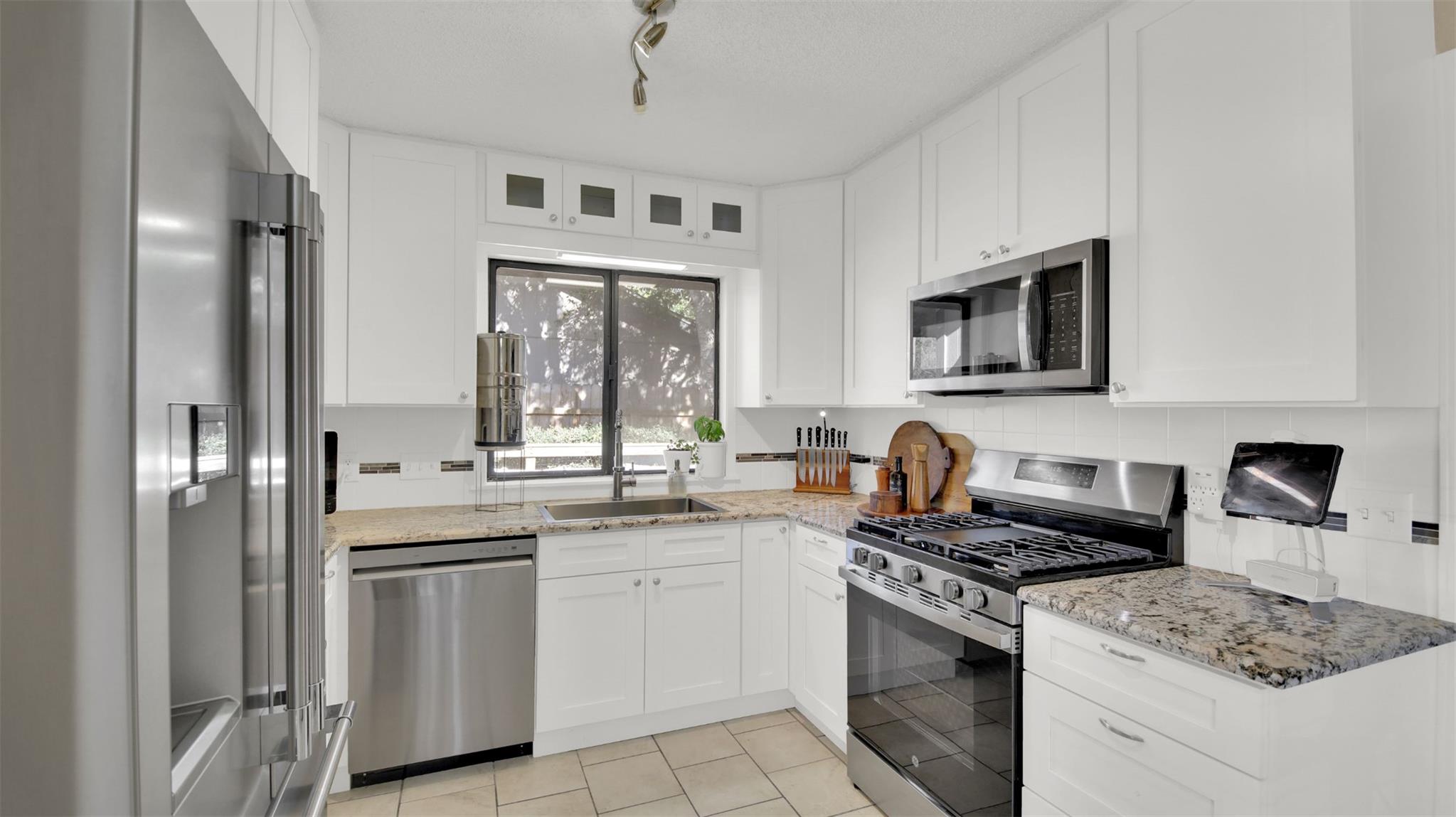 1711 Provident Ln, Round Rock, TX 78664