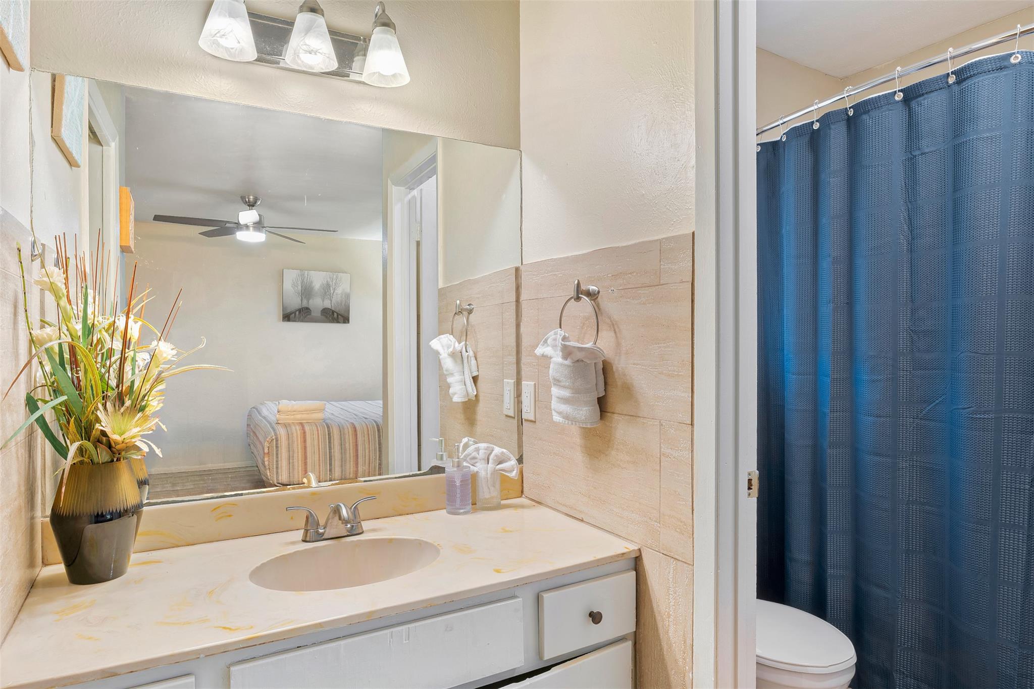 12002 Swan Dr, Austin, TX 78750