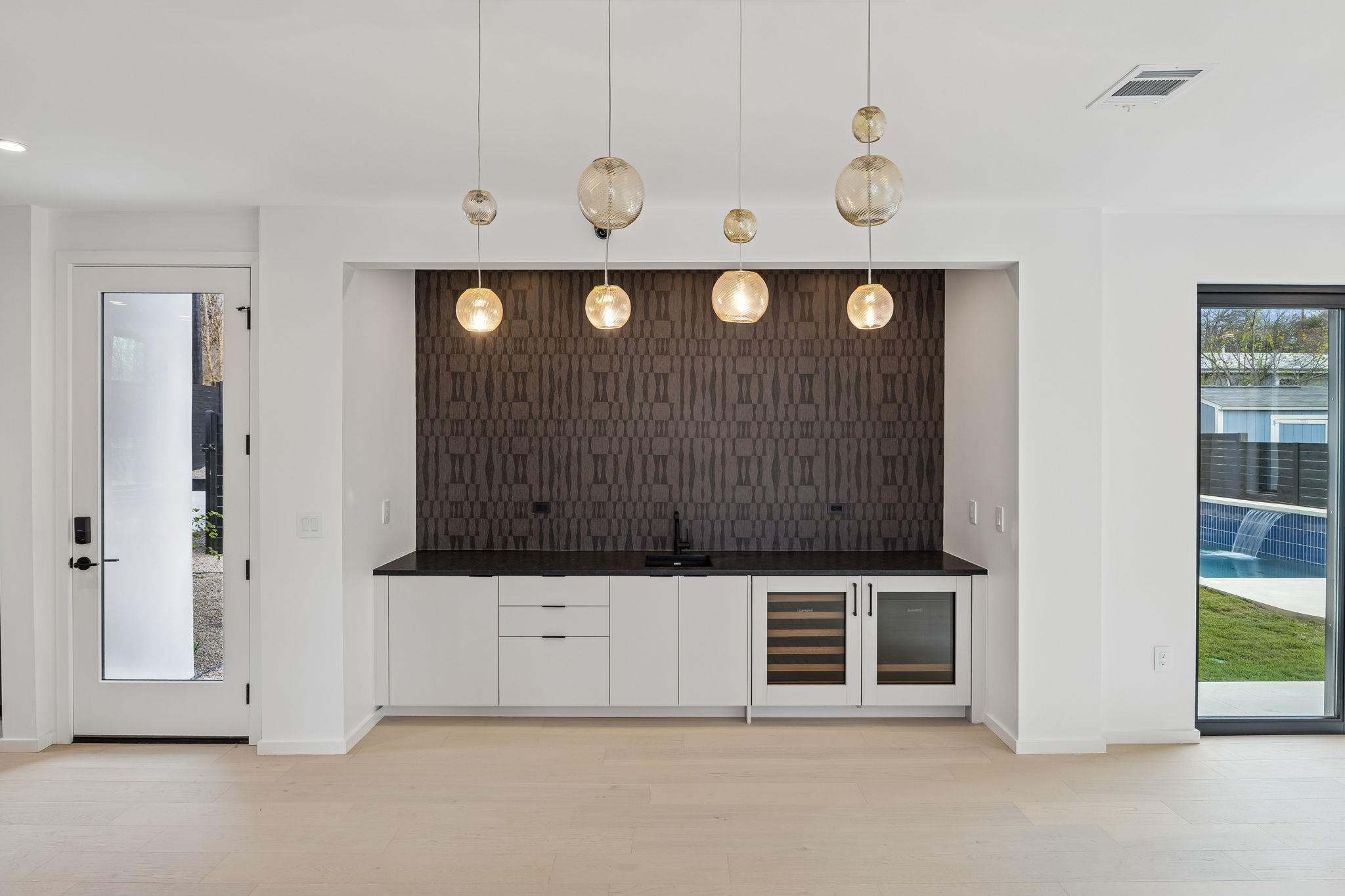 3007 Locke Ln, Austin, TX 78704