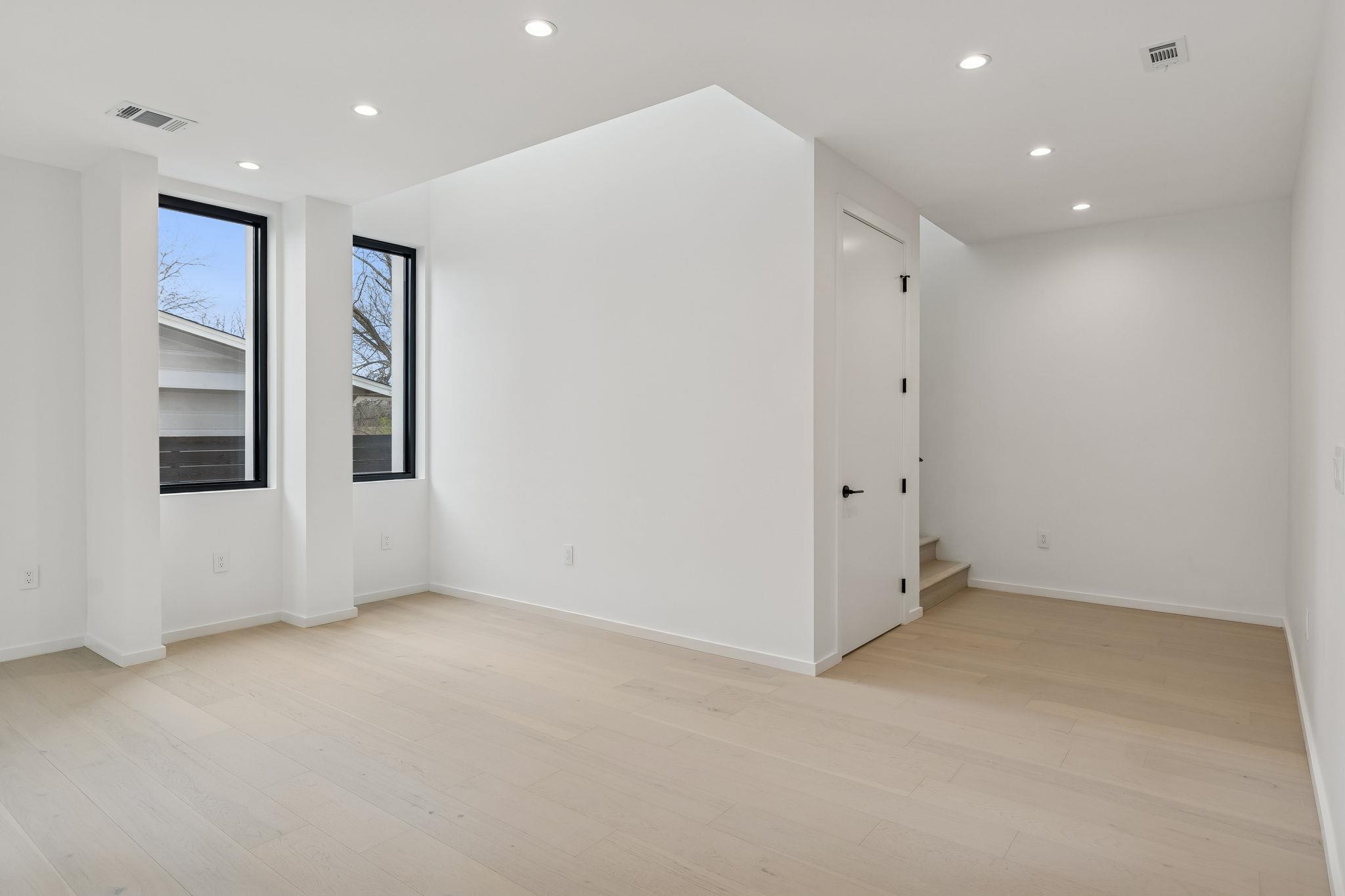 3007 Locke Ln, Austin, TX 78704