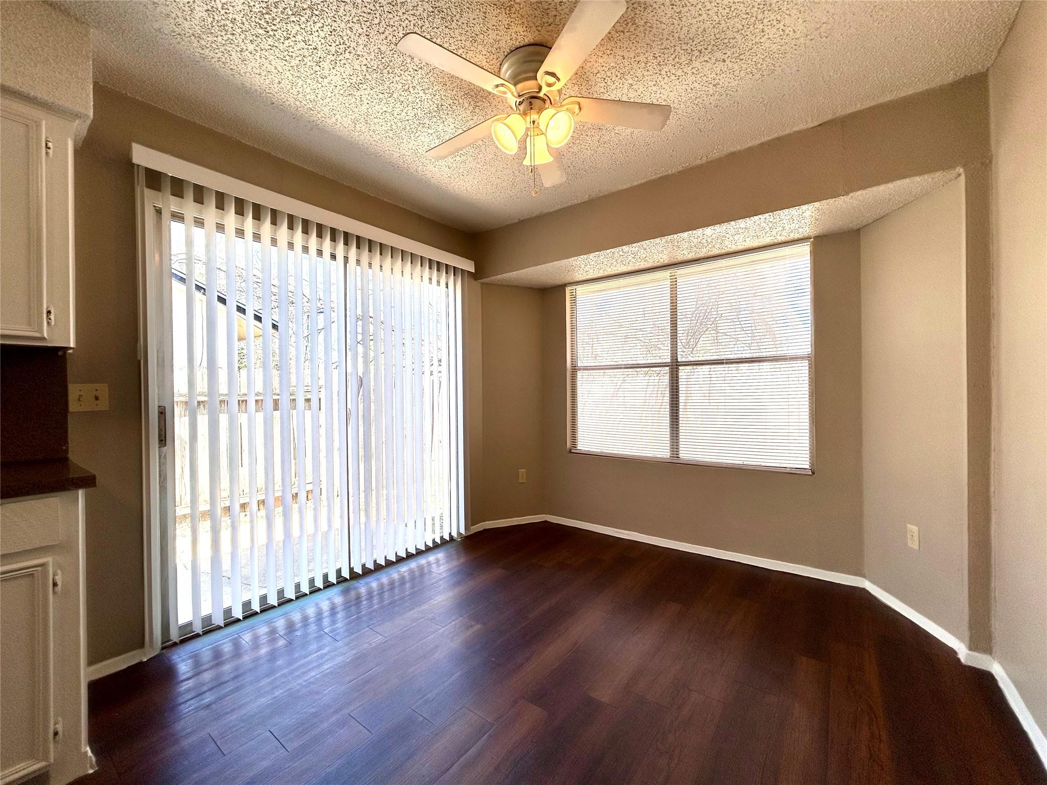 1502 No Mor Cv # A, Austin, TX 78758