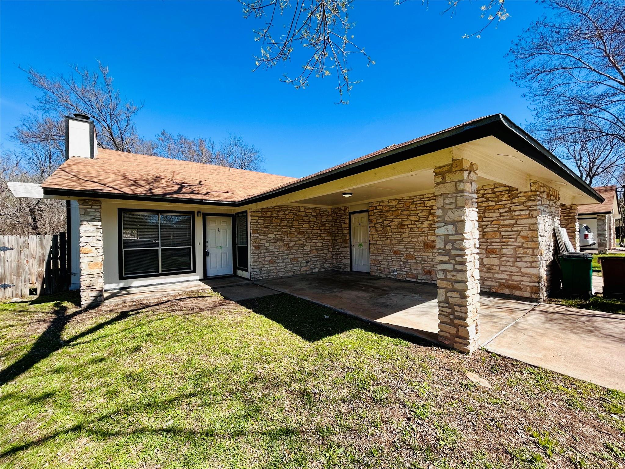 1502 No Mor Cv # A, Austin, TX 78758