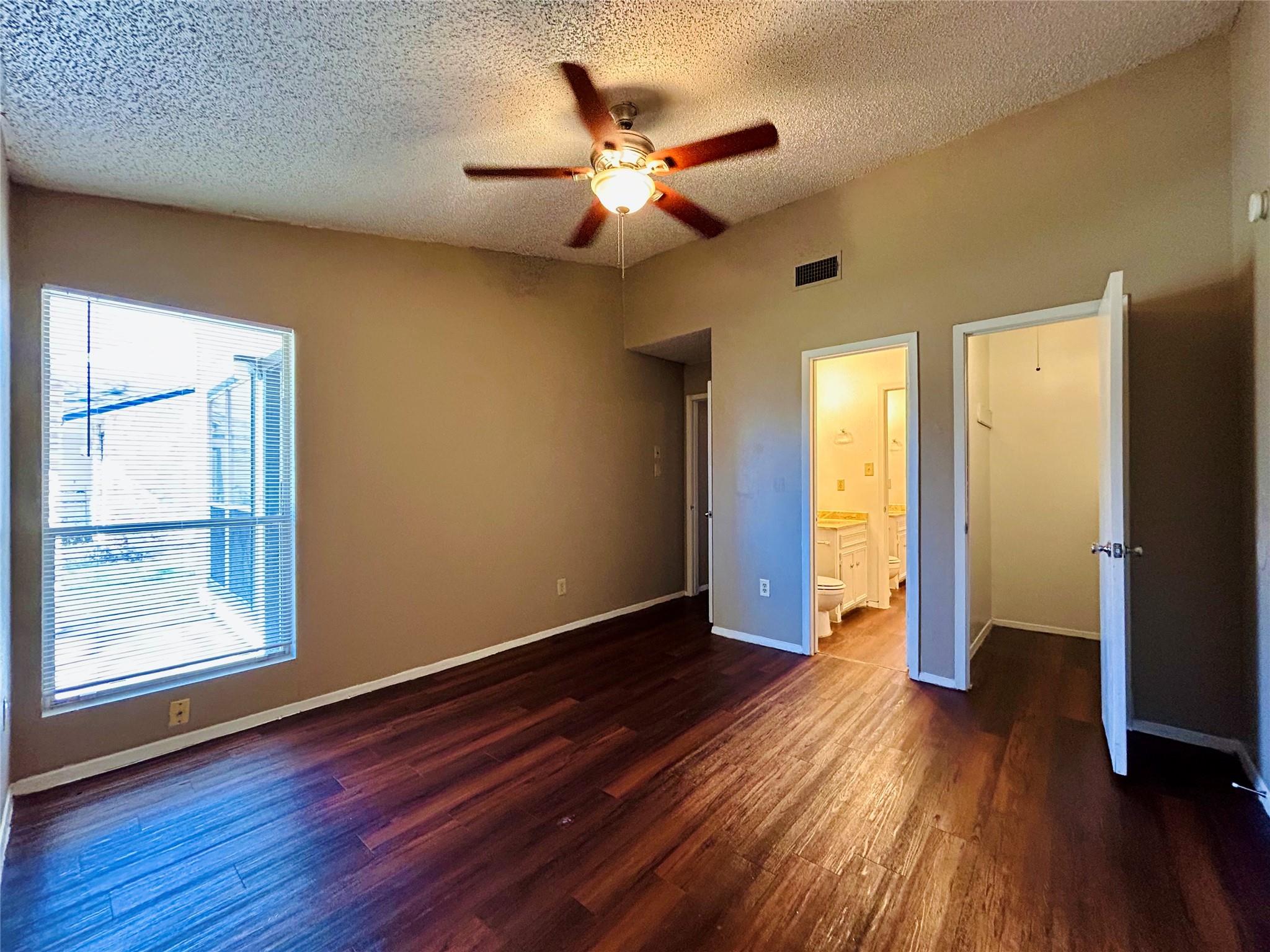 1502 No Mor Cv # A, Austin, TX 78758