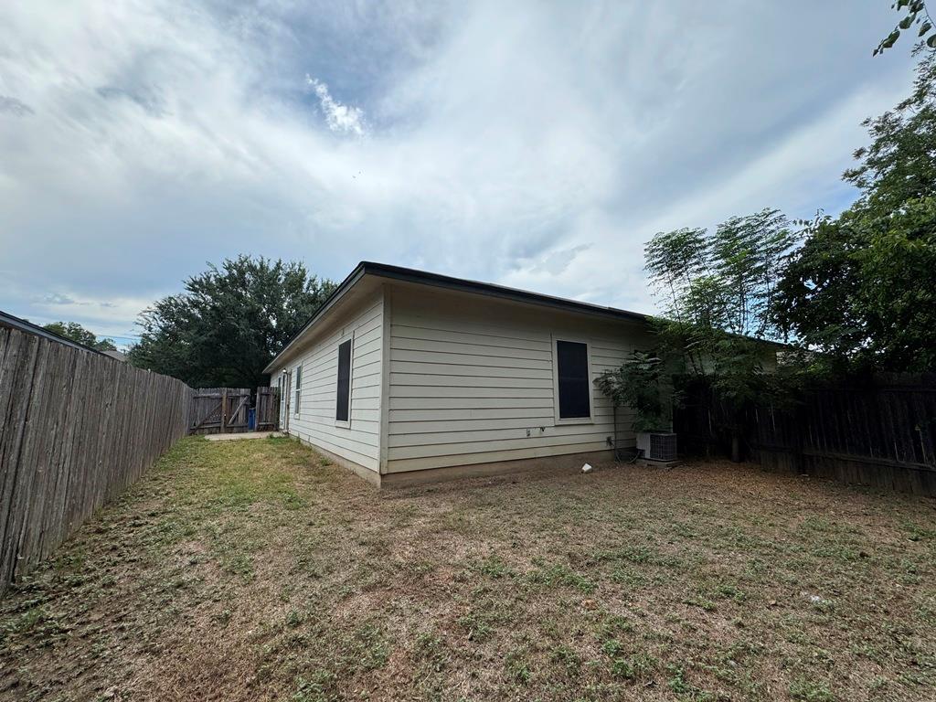 1717 CONSTANTINO Cir # B, Austin, TX 78745
