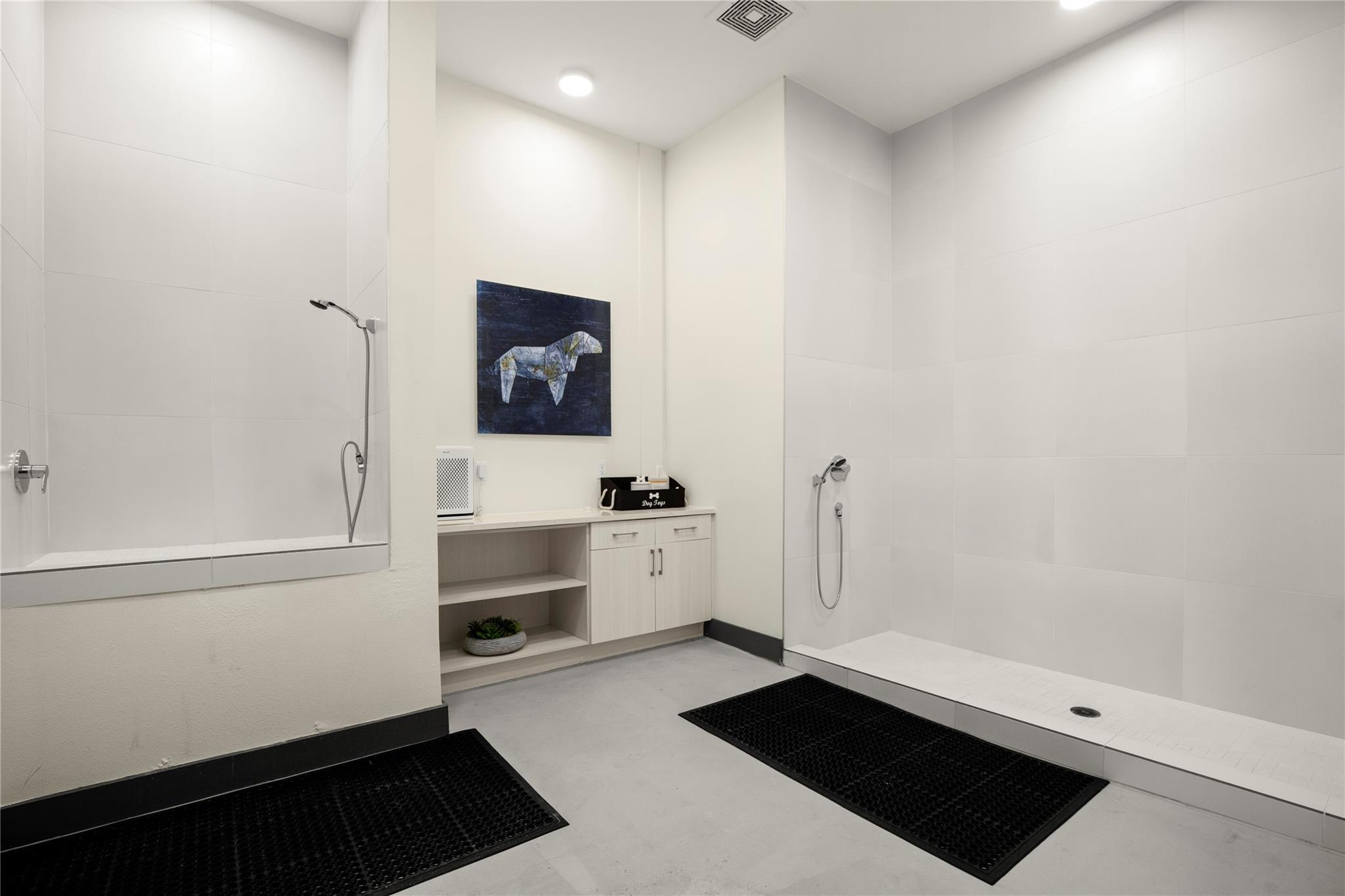 6324 N Lamar Blvd # 206, Austin, TX 78752