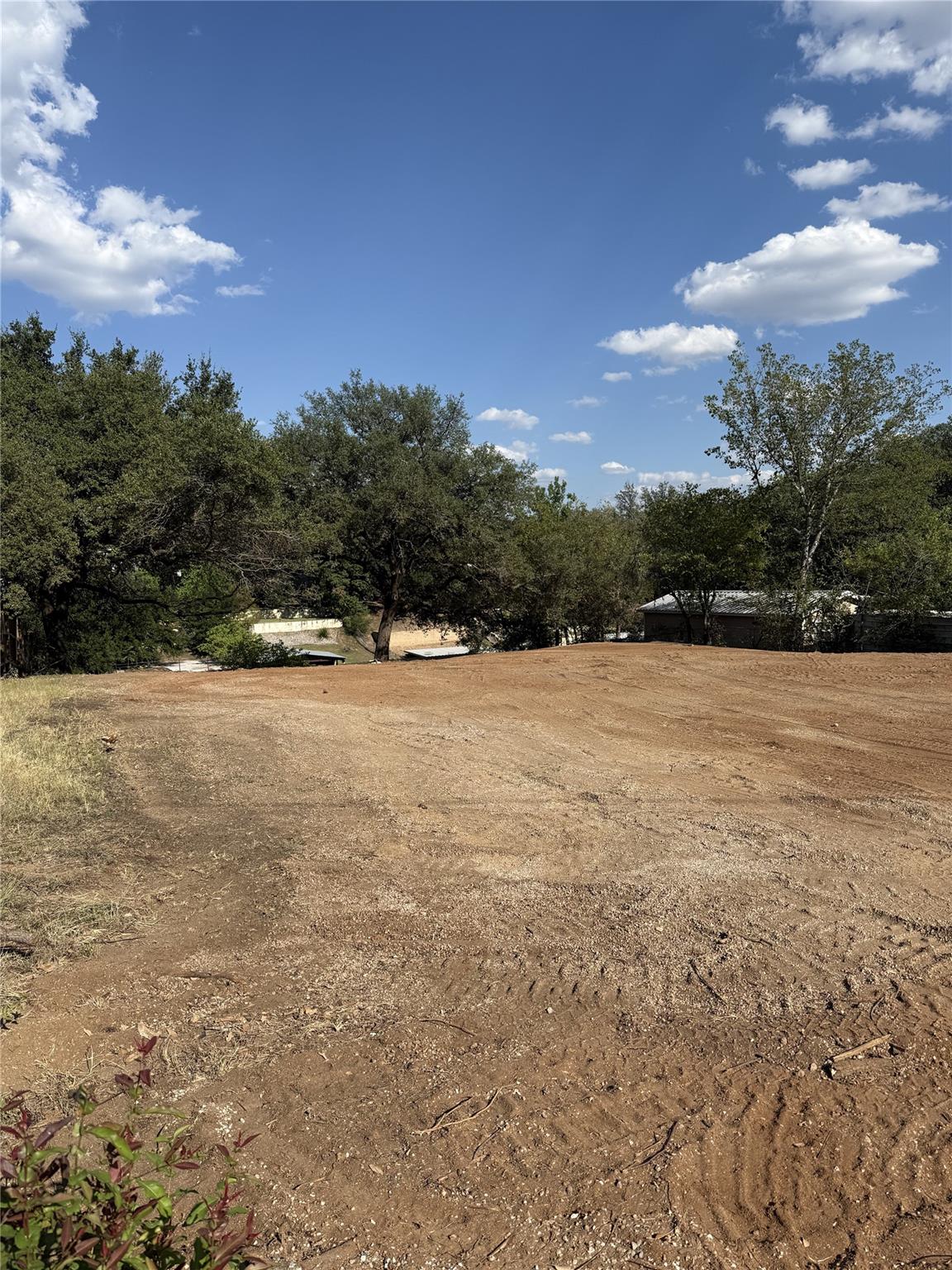 525 & 527 County Road 136A Rd, Kingsland, TX 78639