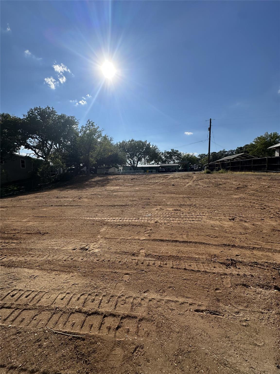 525 & 527 County Road 136A Rd, Kingsland, TX 78639