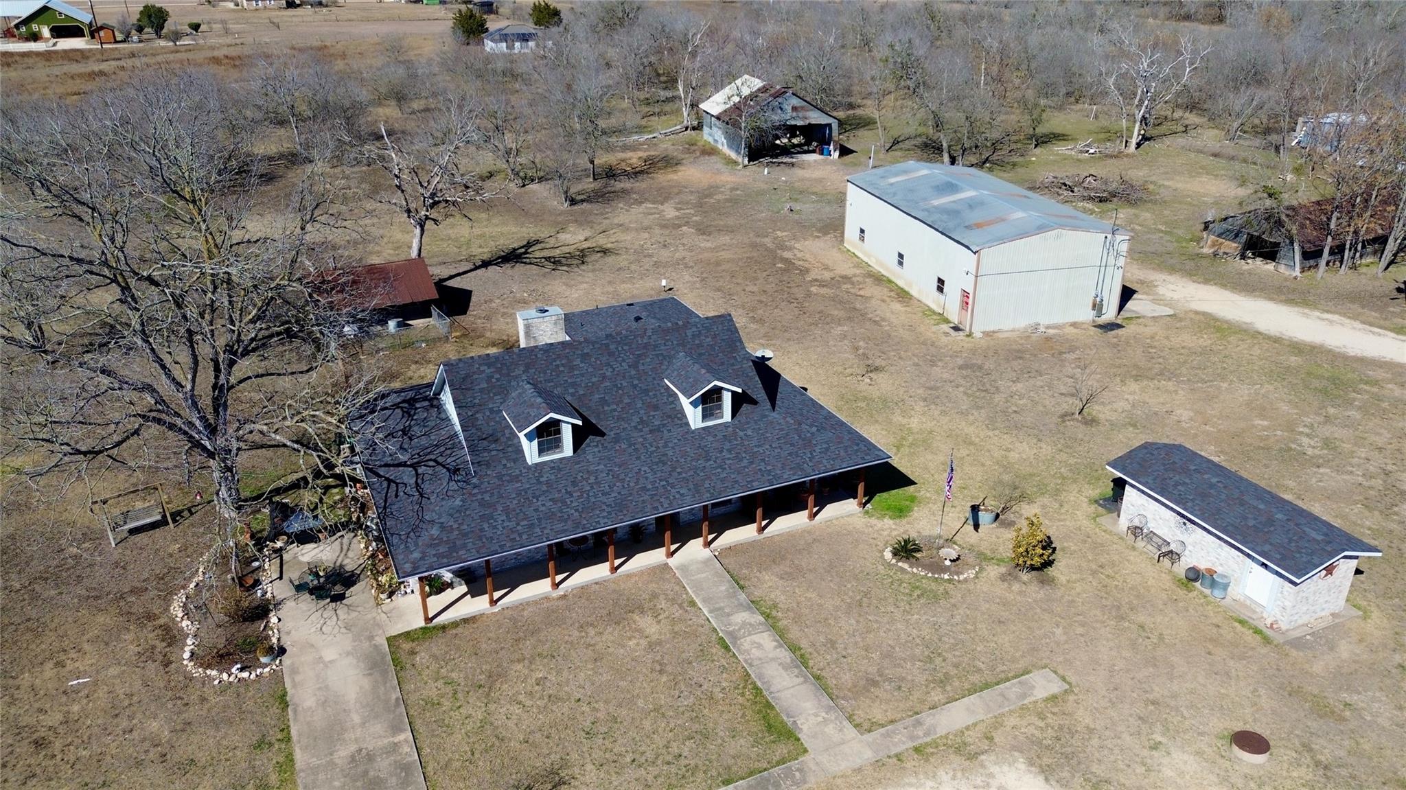 2352 Borchert Loop, Lockhart, TX 78644