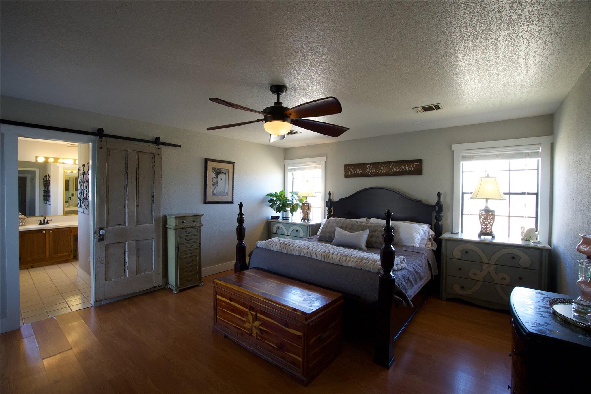 2352 Borchert Loop, Lockhart, TX 78644