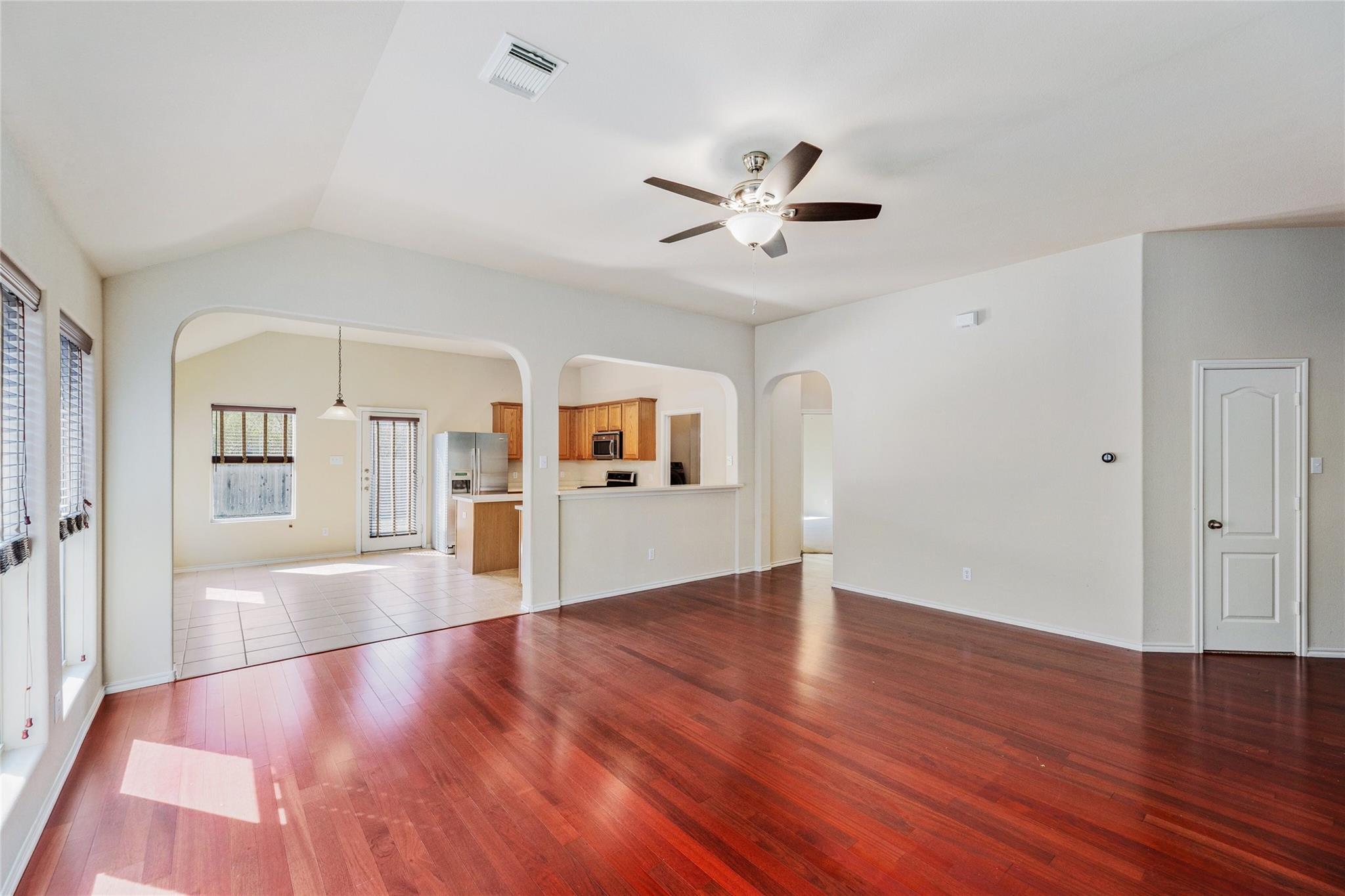 1613 Bowerton Dr, Austin, TX 78754