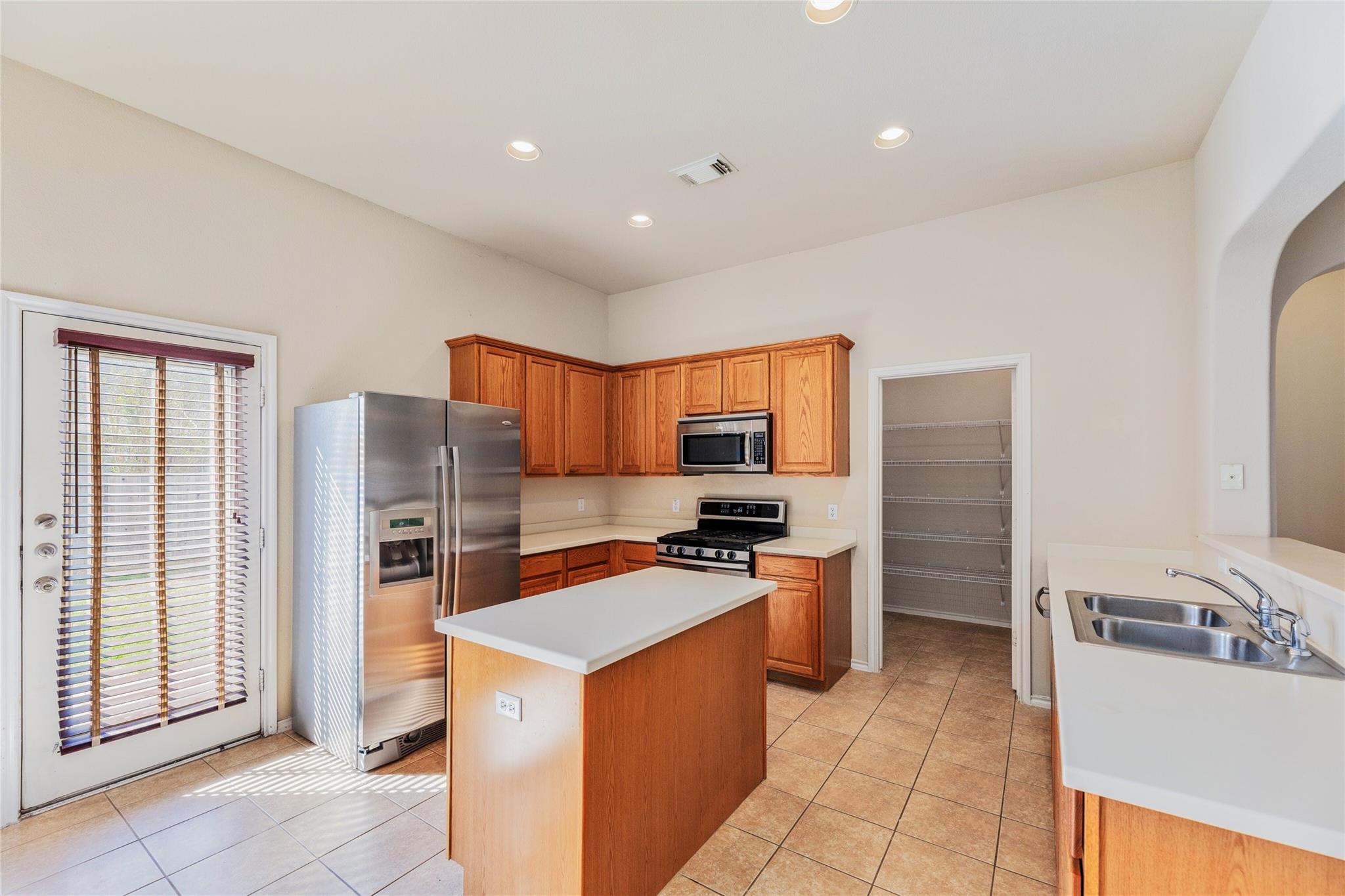 1613 Bowerton Dr, Austin, TX 78754