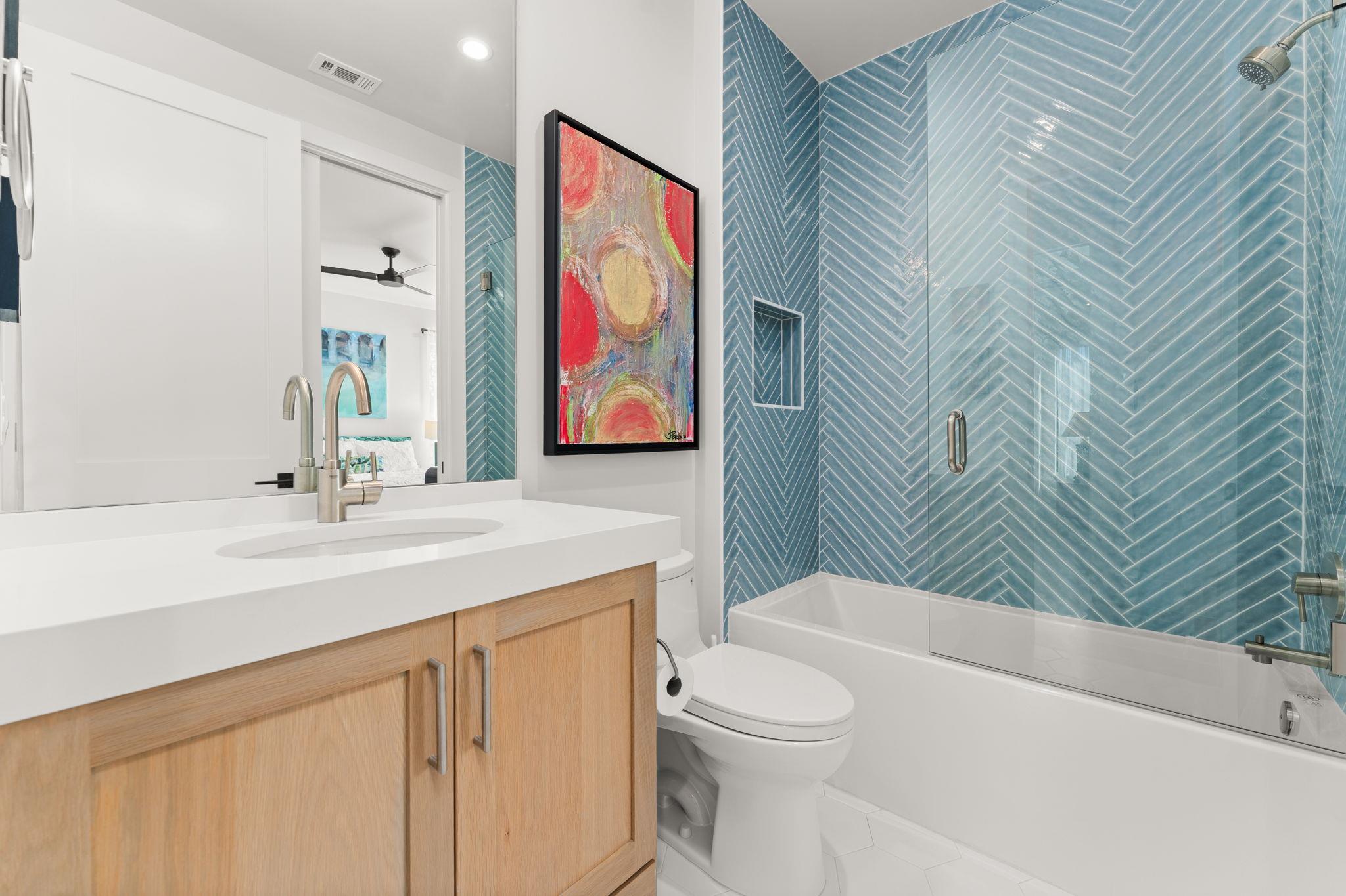 2203 Greenlee Dr, Austin, TX 78703