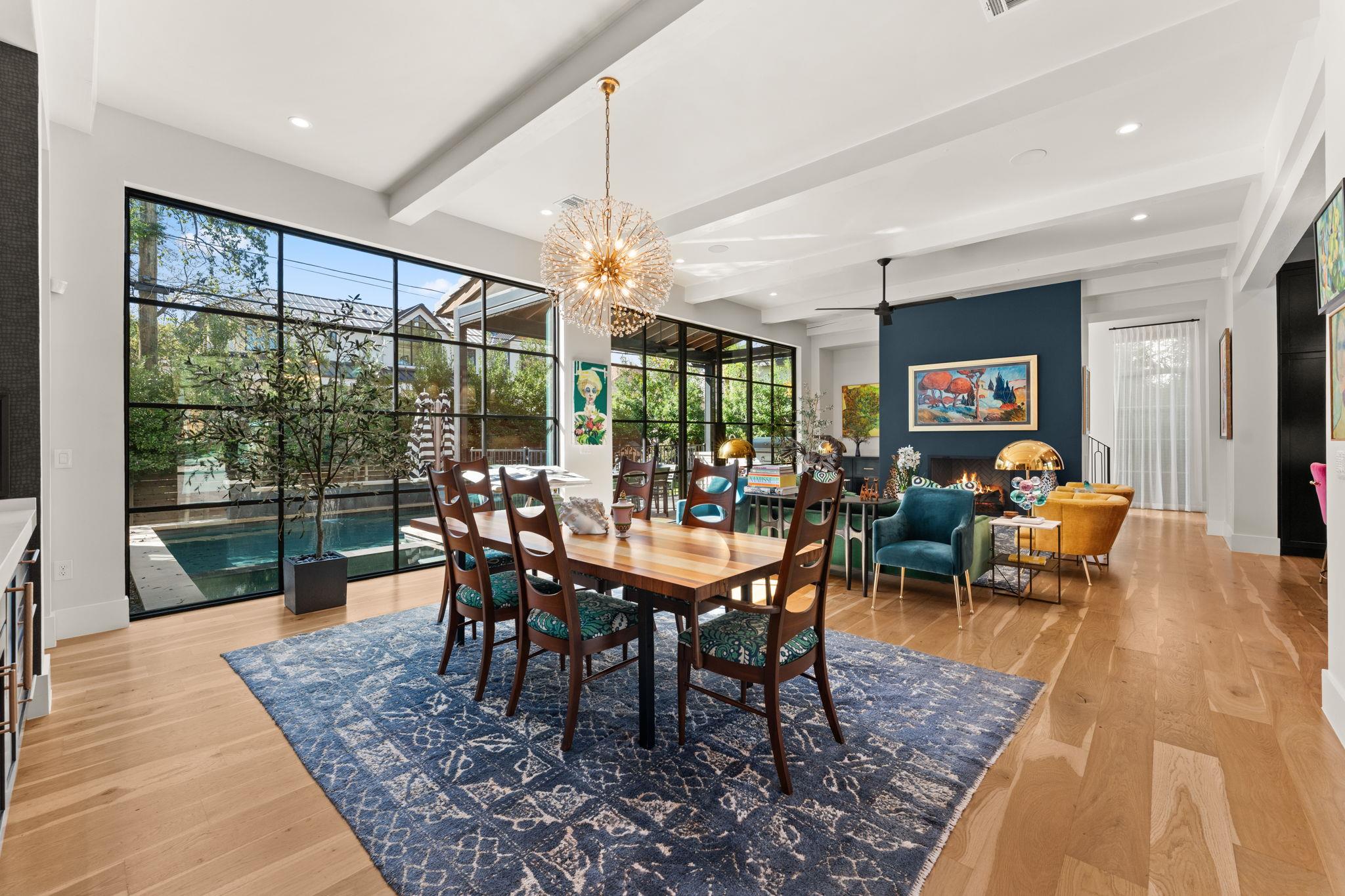 2203 Greenlee Dr, Austin, TX 78703