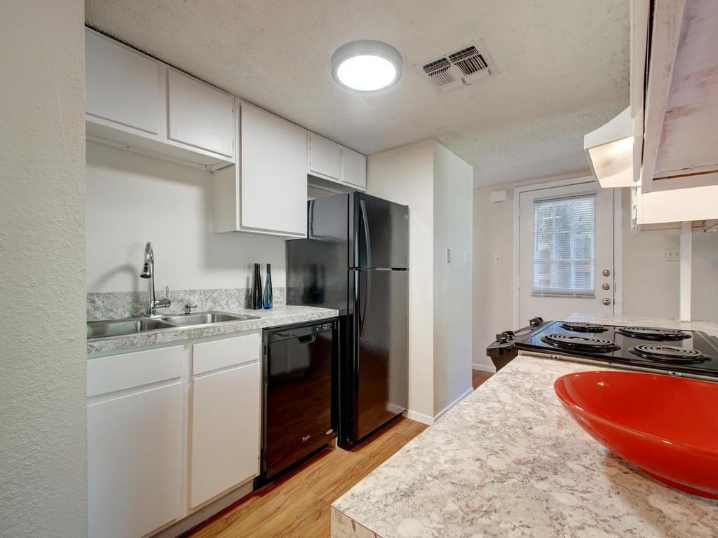 4906 Duval St # A, Austin, TX 78751