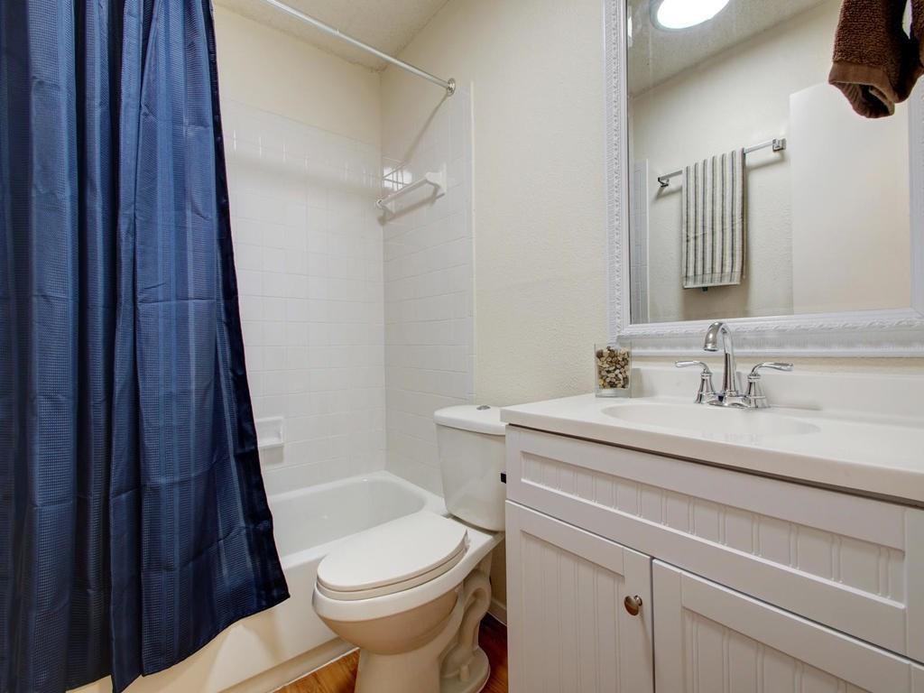 4906 Duval St # A, Austin, TX 78751