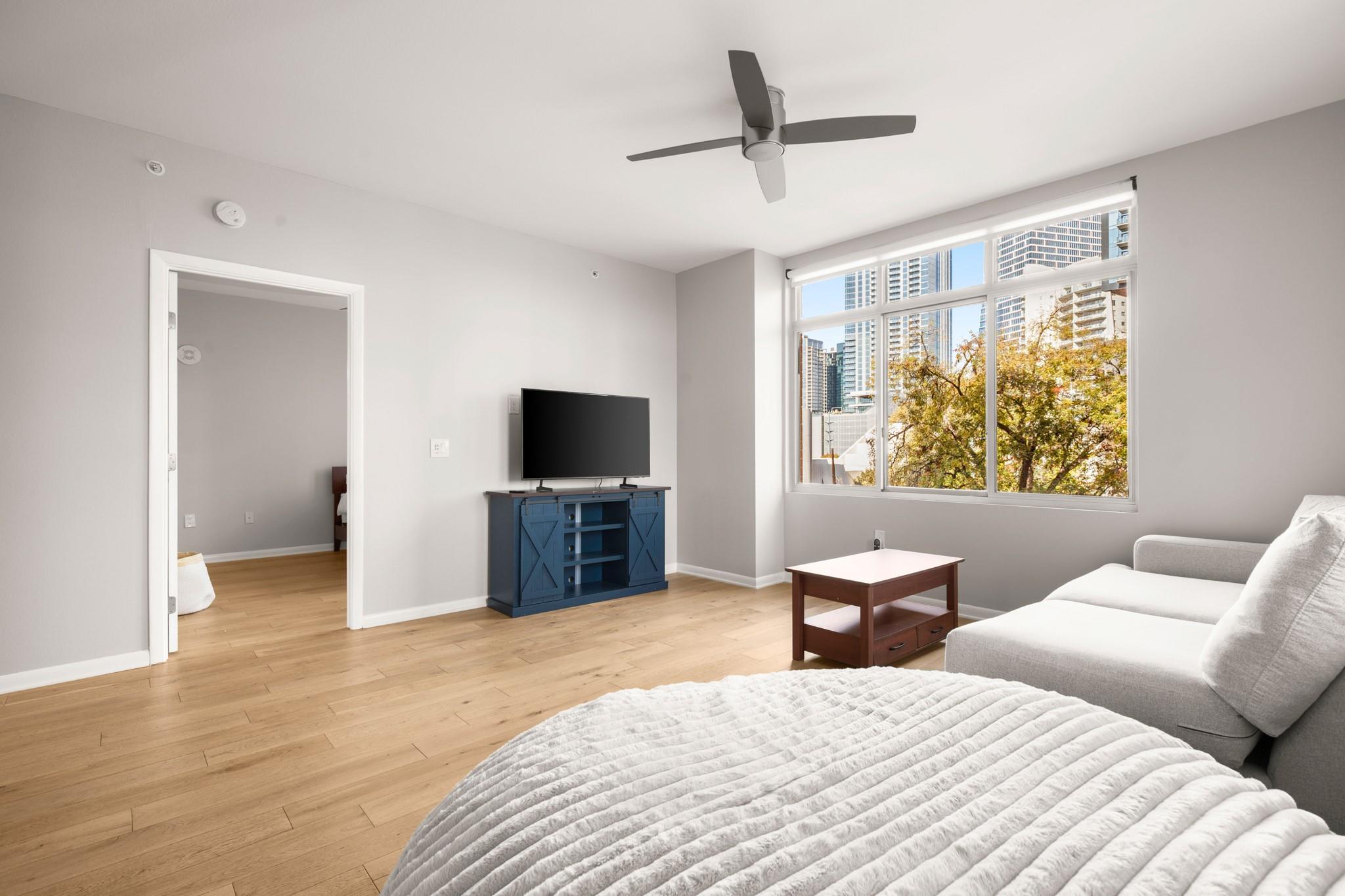 54 Rainey St # 518, Austin, TX 78701