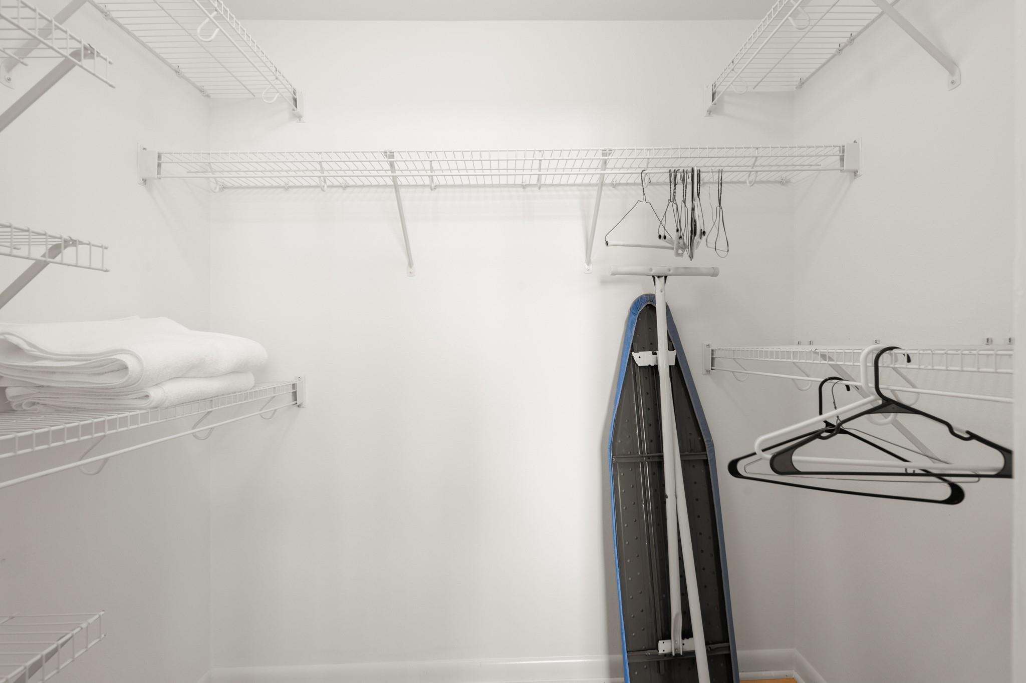 54 Rainey St # 518, Austin, TX 78701