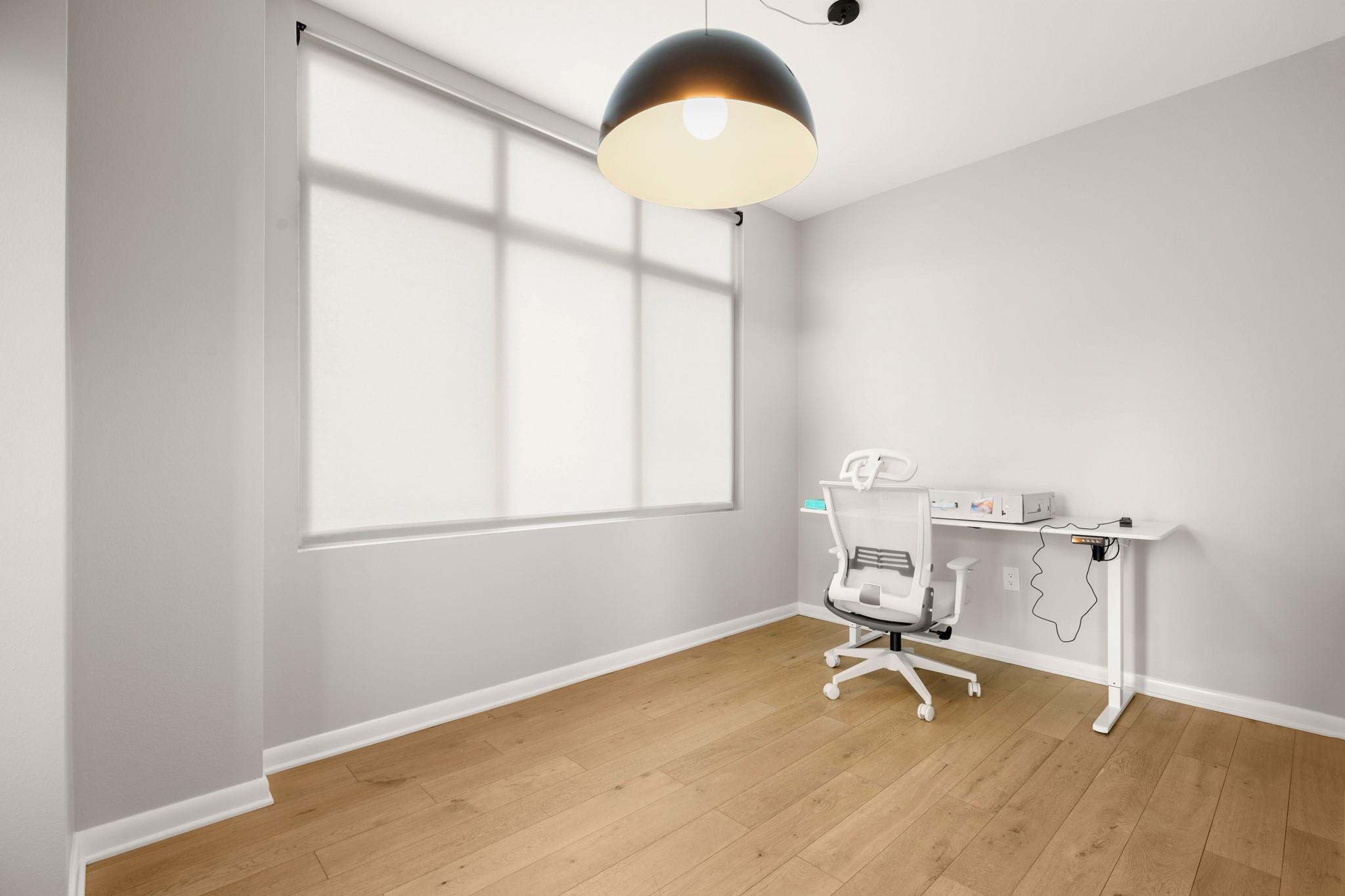 54 Rainey St # 518, Austin, TX 78701