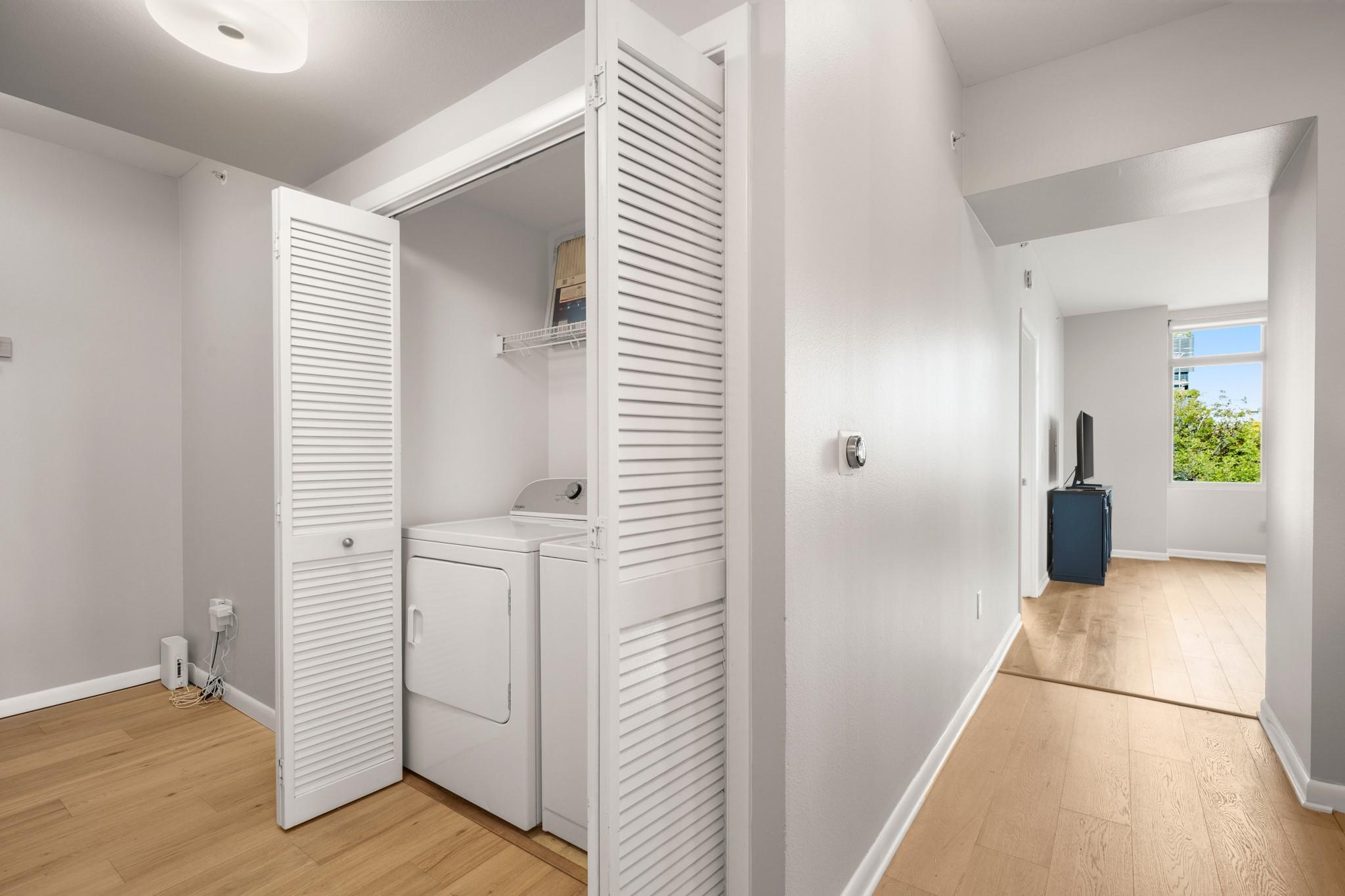 54 Rainey St # 518, Austin, TX 78701