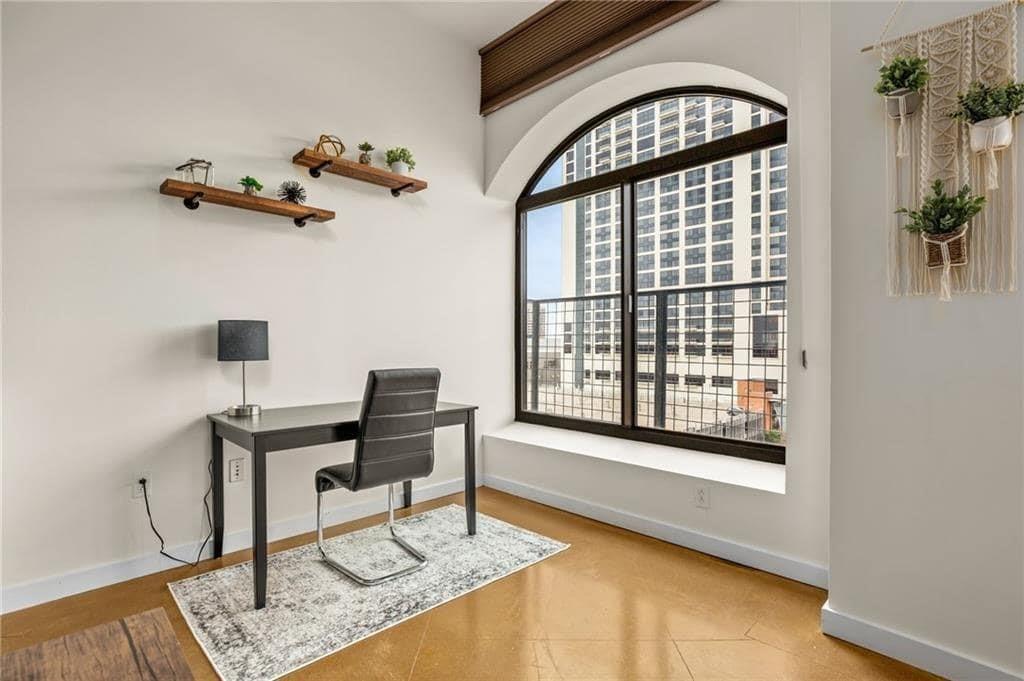 507 Sabine St # 705, Austin, TX 78701