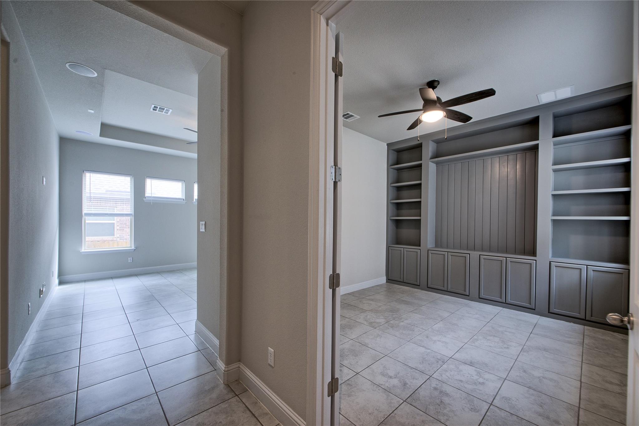 2433 Carretera Dr, Leander, TX 78641