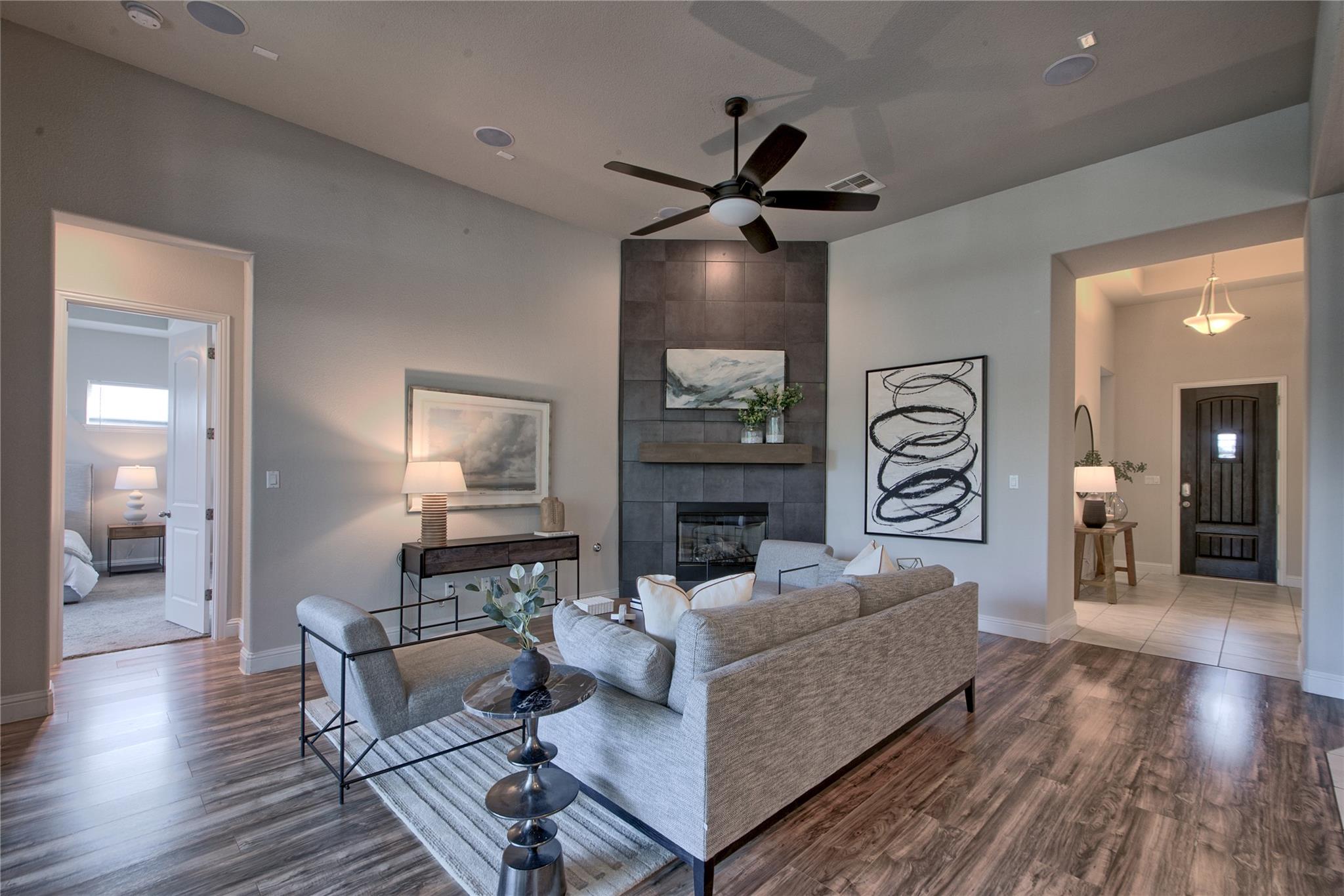 2433 Carretera Dr, Leander, TX 78641