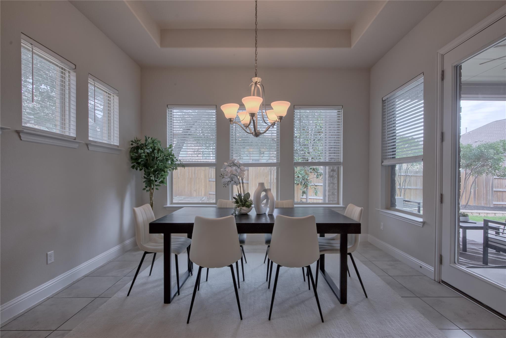 2433 Carretera Dr, Leander, TX 78641