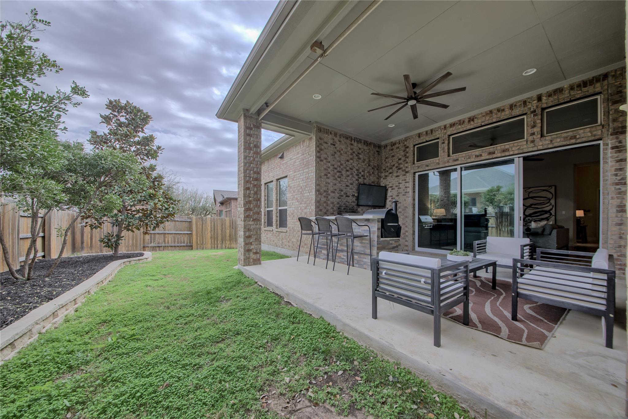 2433 Carretera Dr, Leander, TX 78641
