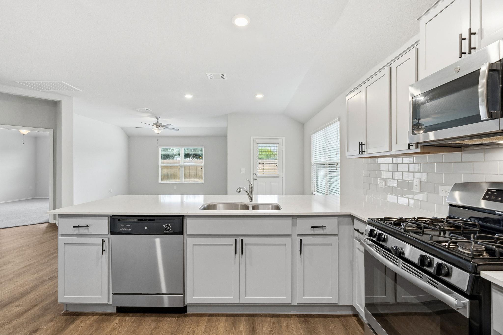 10809 Deer Chase Trl, Austin, TX 78747