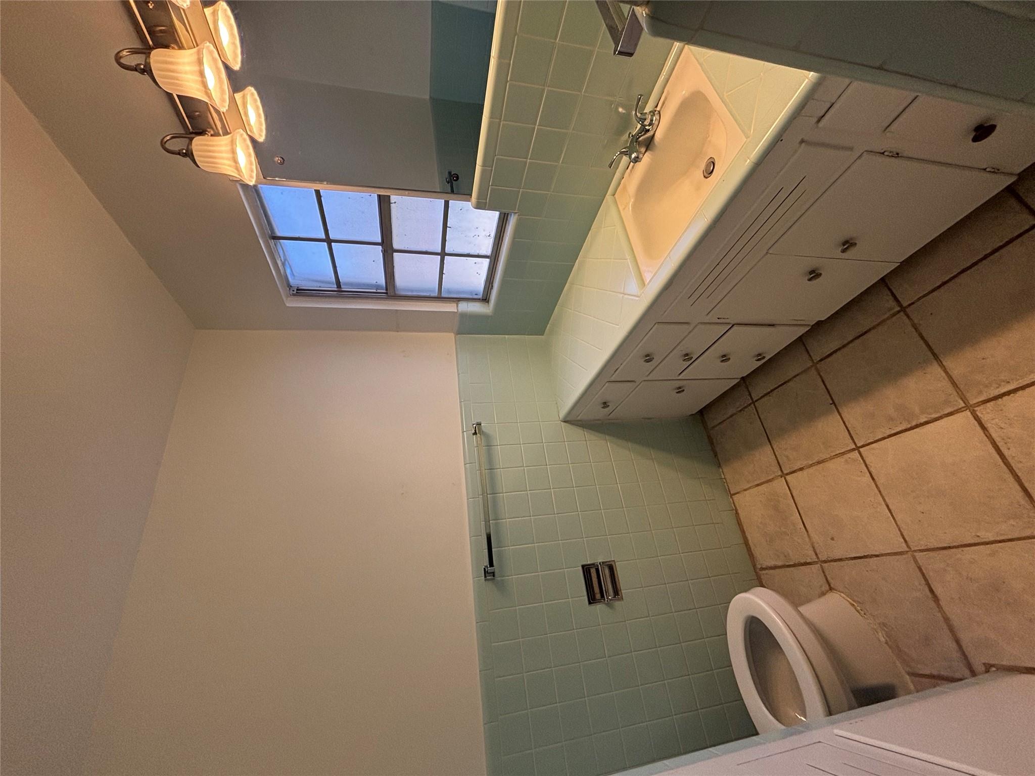 2324 Hartford Rd, Austin, TX 78703