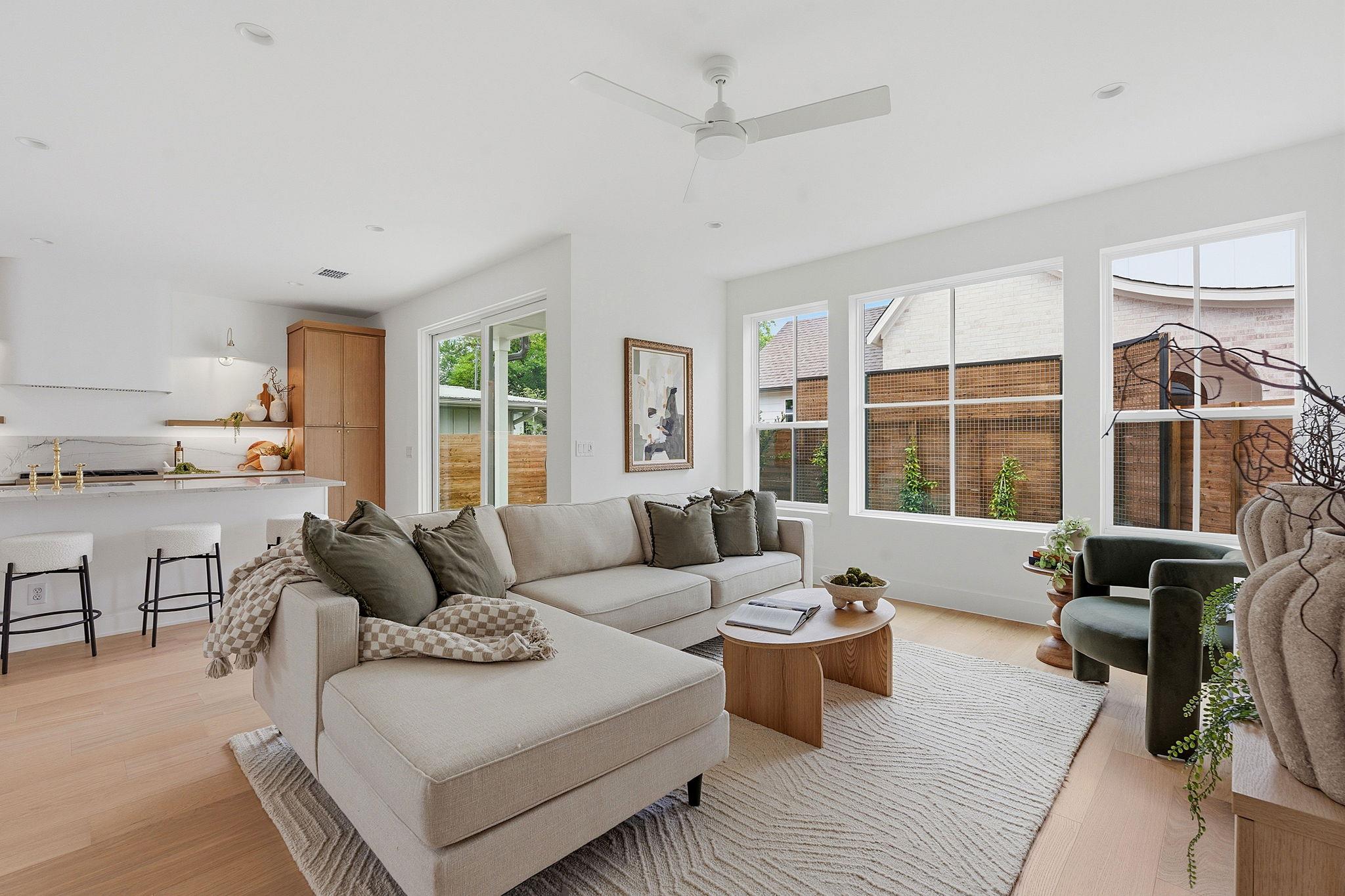 1103 Cullen Ave # 1, Austin, TX 78757