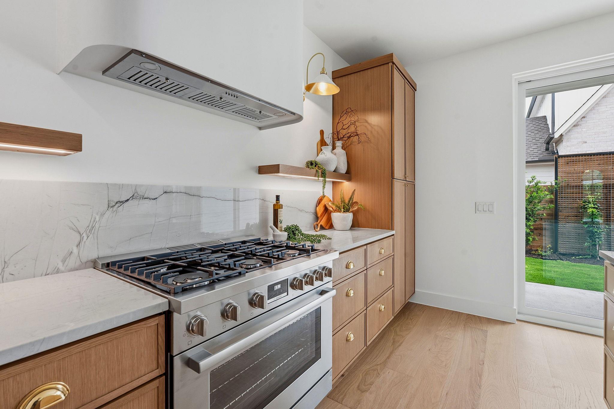 1103 Cullen Ave # 1, Austin, TX 78757