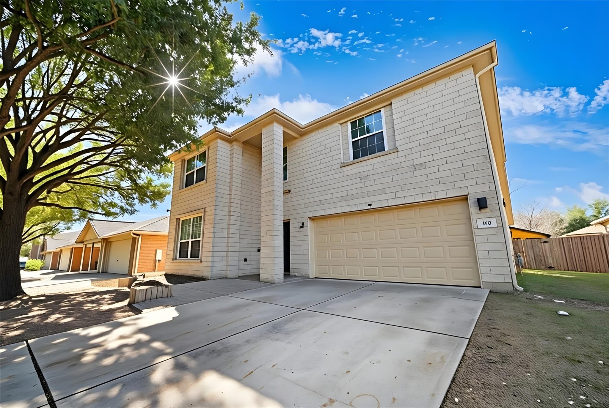 350 Carriage Way, Kyle, TX 78640